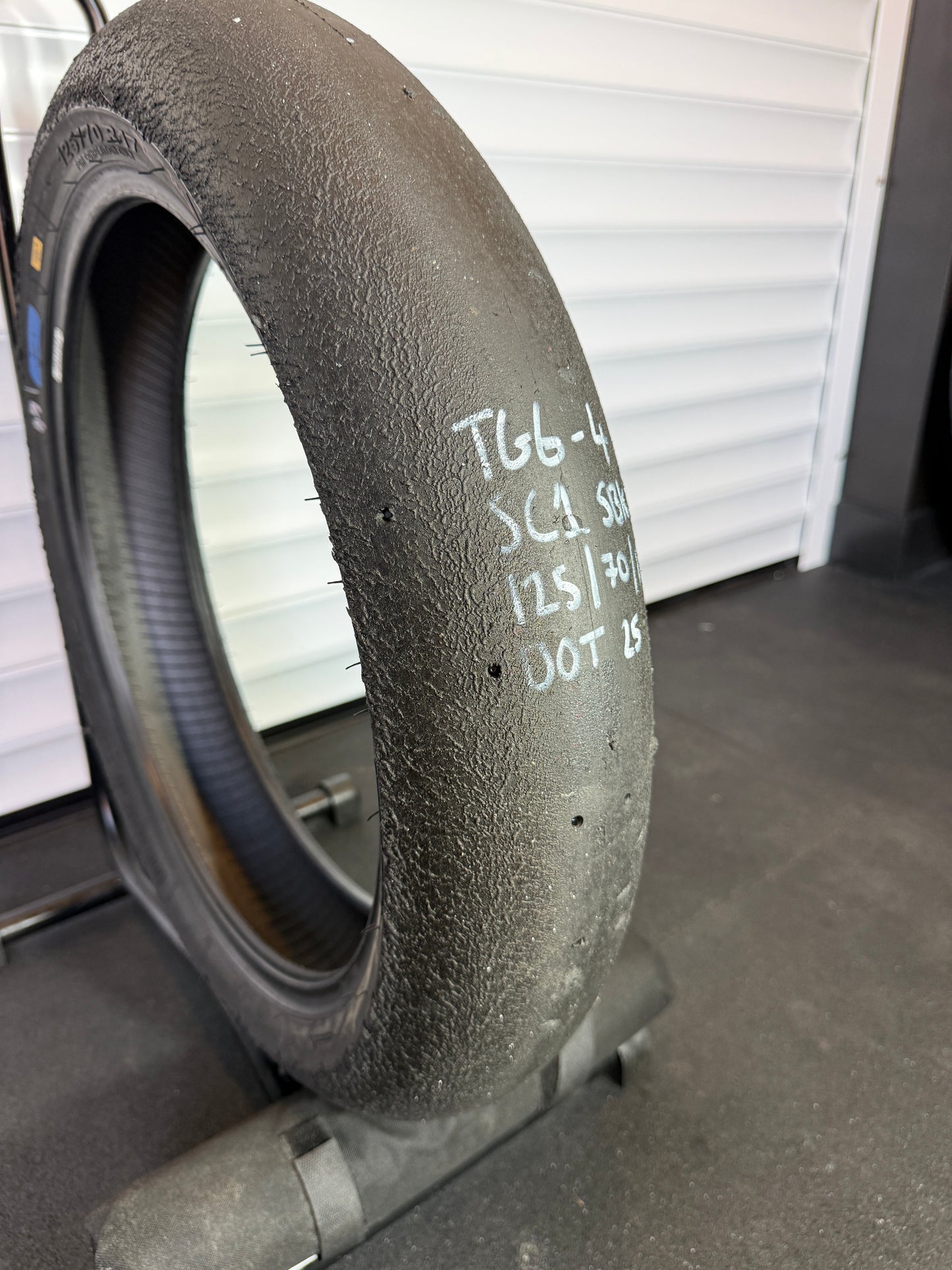 Pirelli Diablo Superbike Slick 125/70/17 (TG6-4)
