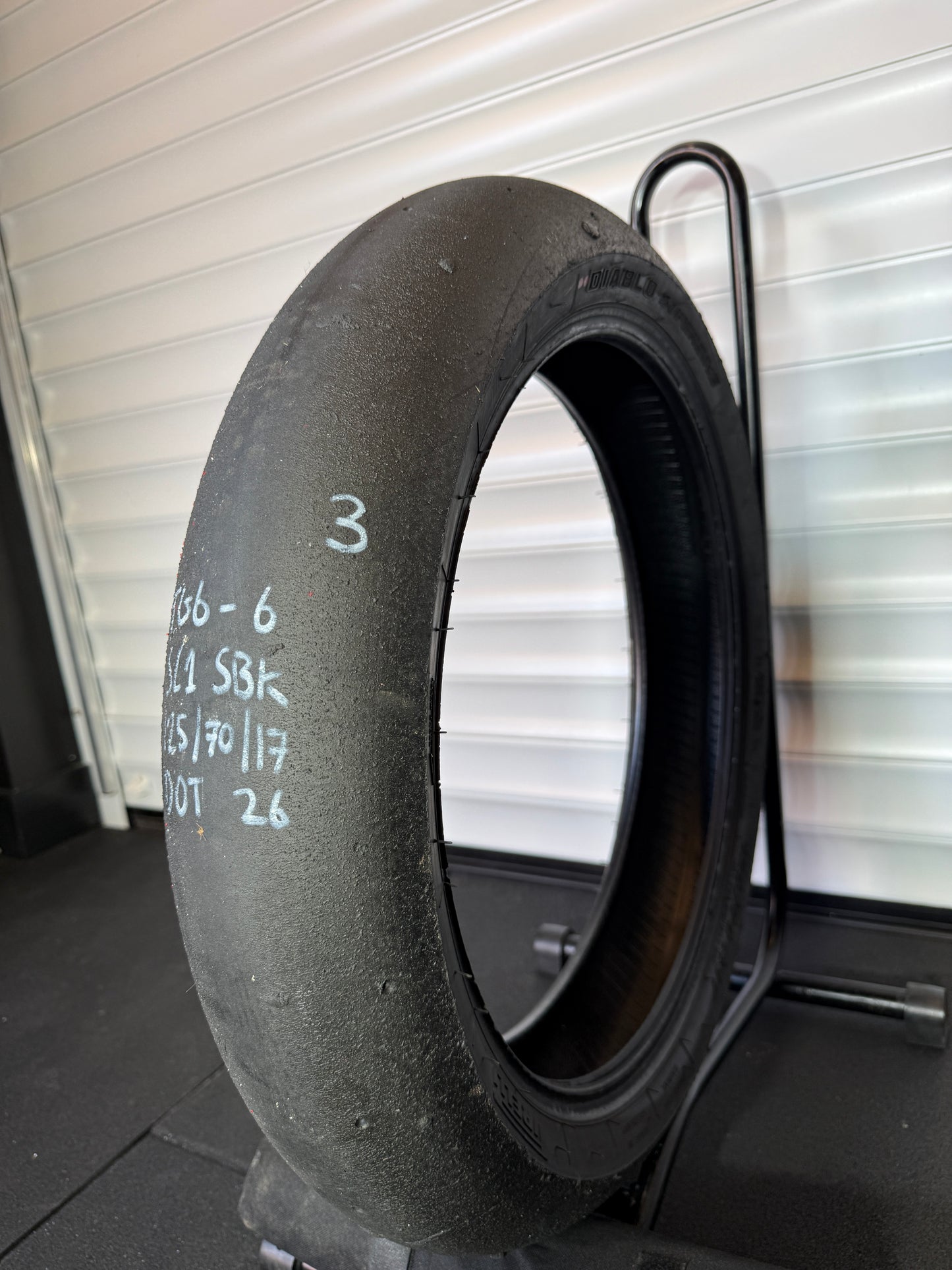 Pirelli Diablo Superbike Slick 125/70/17 (TG6-6)