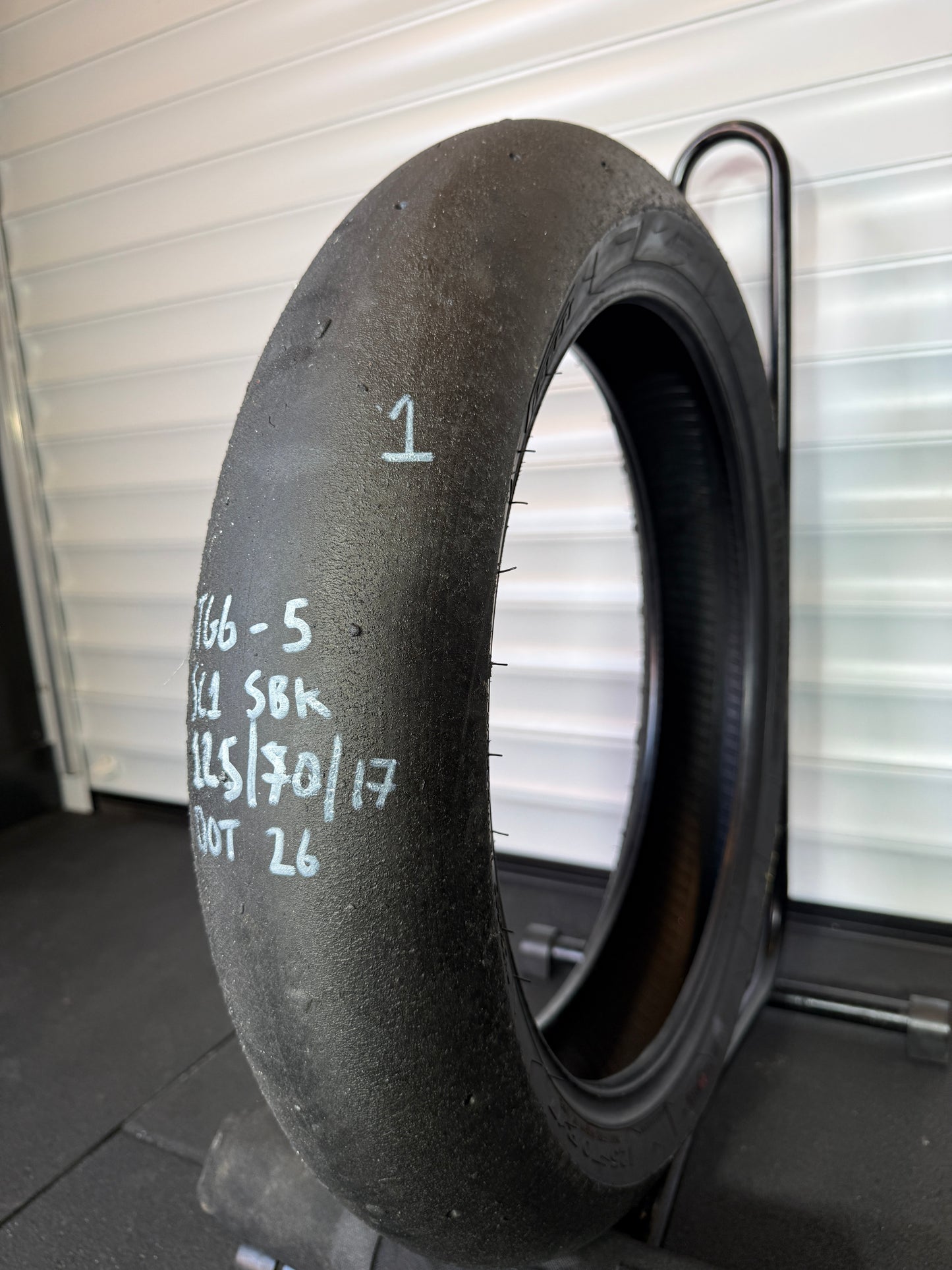 Pirelli Diablo Superbike Slick 125/70/17 (TG6-5)