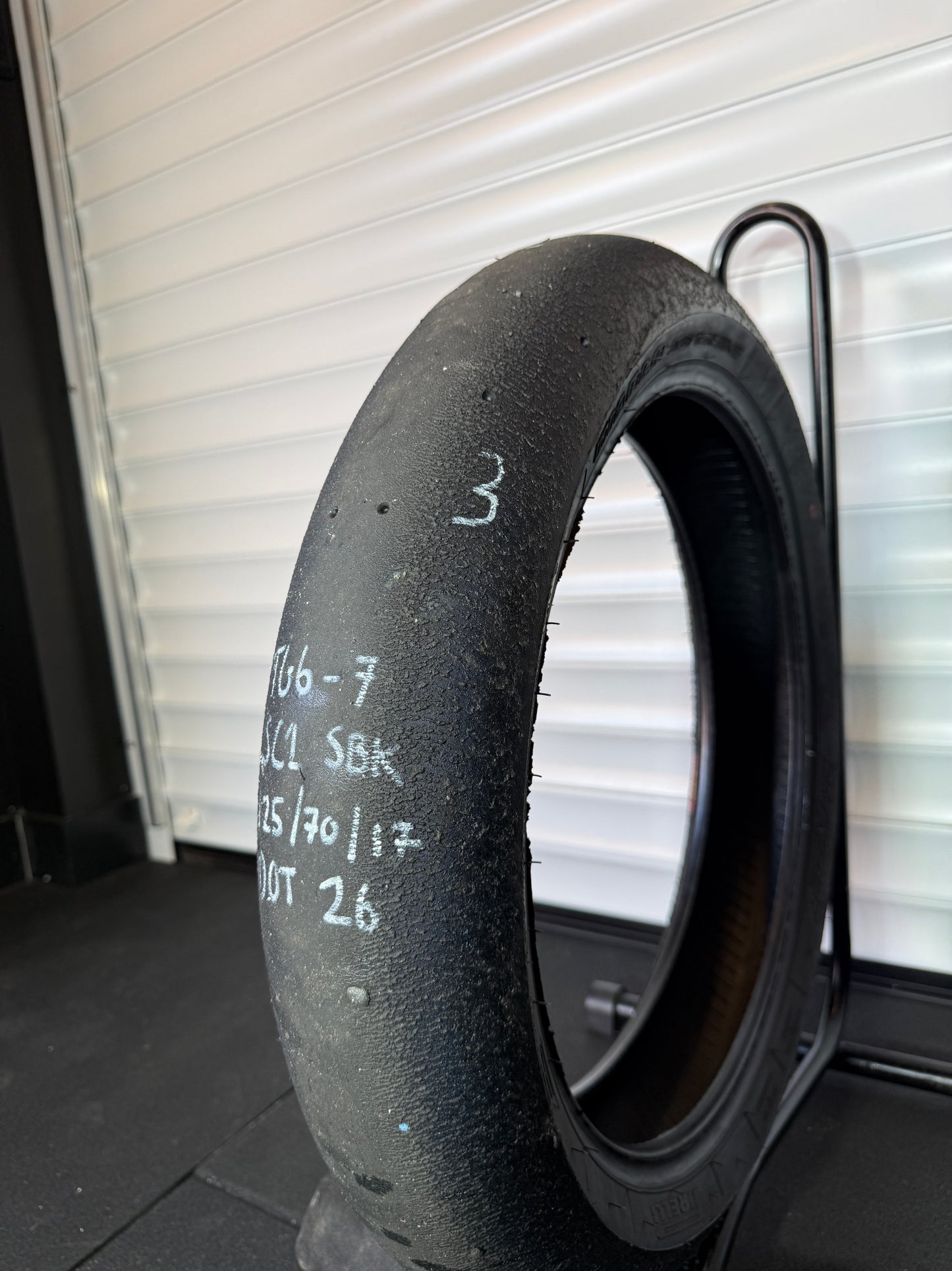 Pirelli Diablo Superbike Slick 125/70/17 (TG6-7)