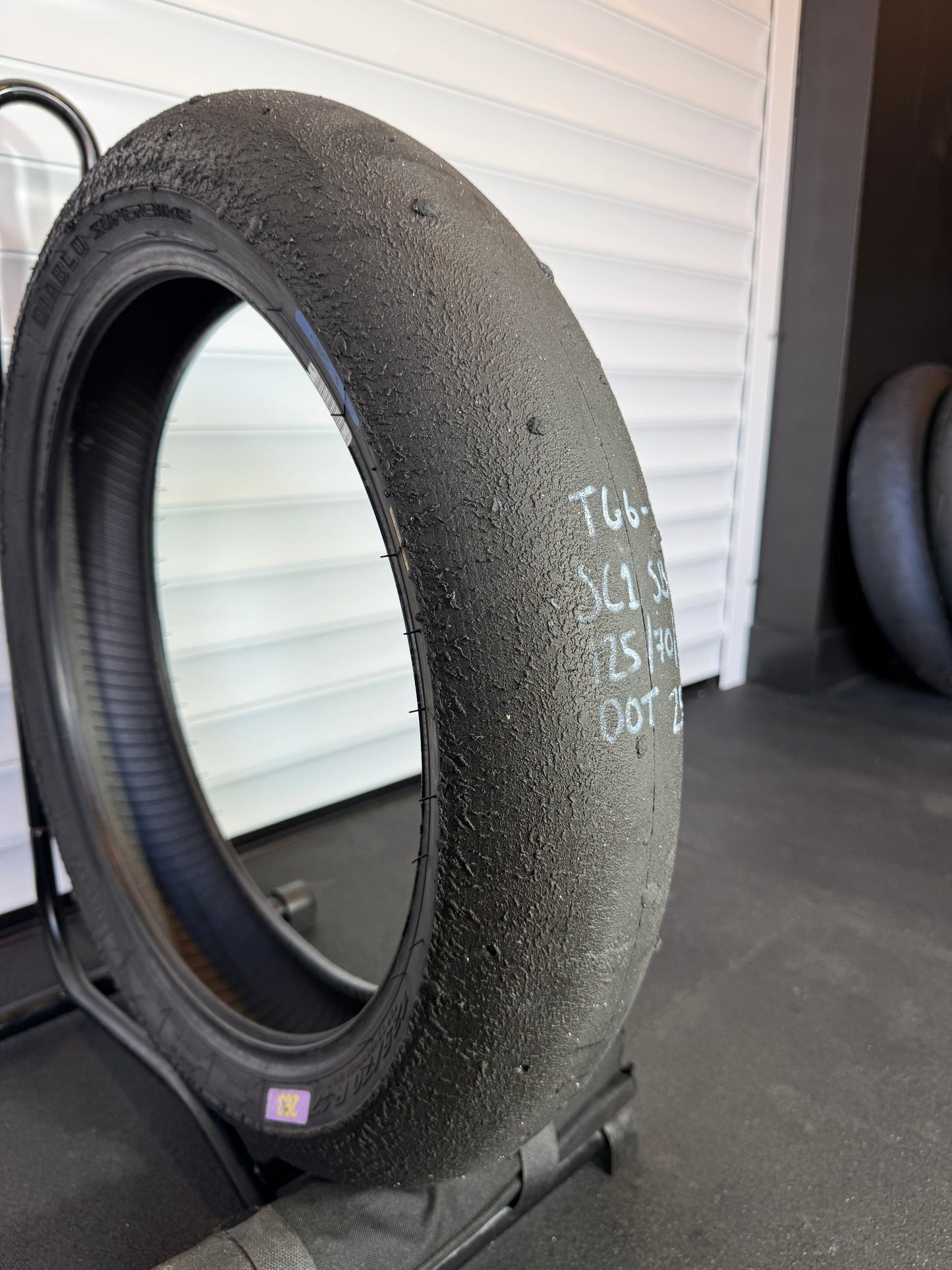 Pirelli Diablo Superbike Slick 125/70/17 (TG6-9)