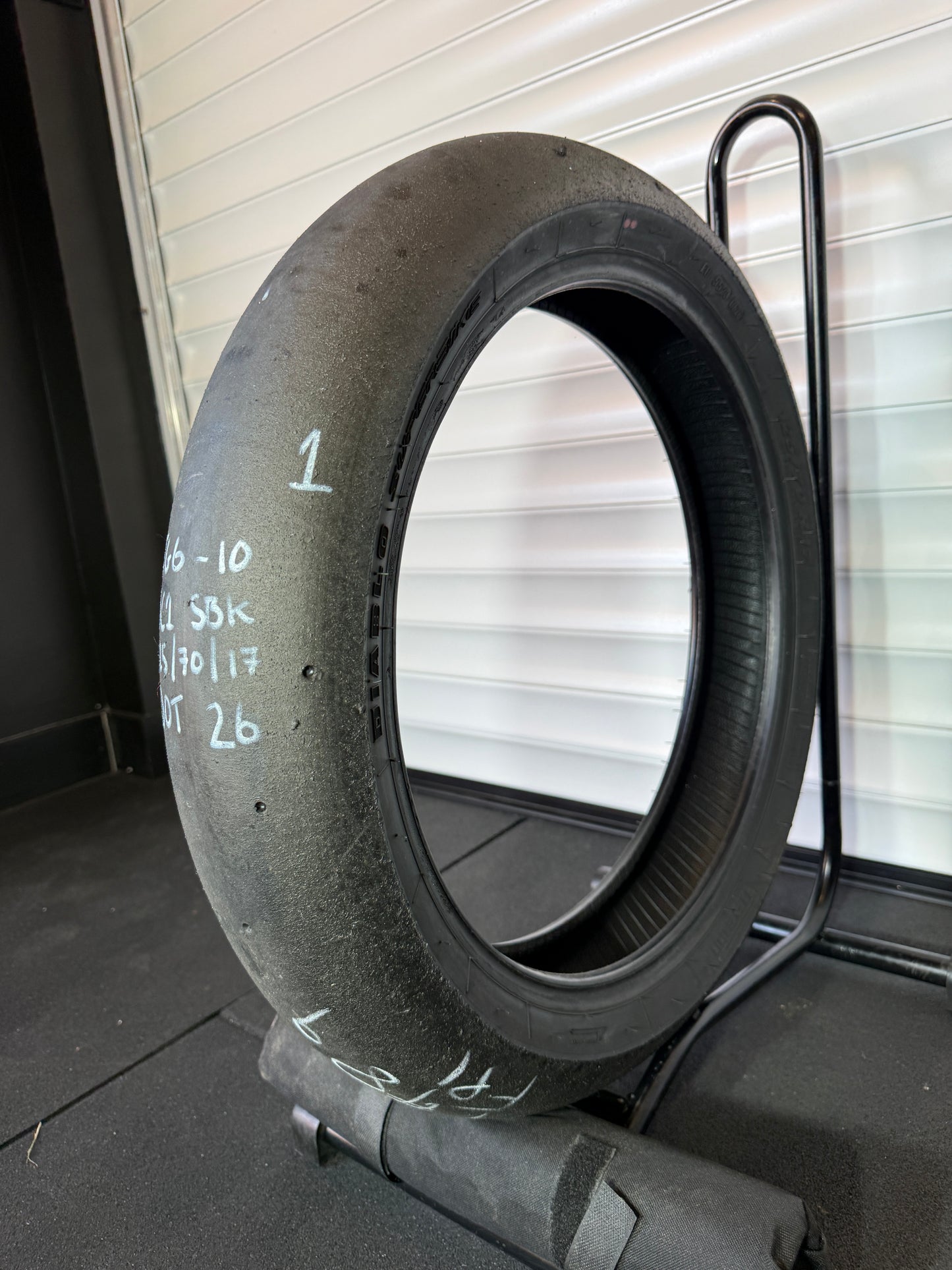 Pirelli Diablo Superbike Slick 125/70/17 (TG6-10)
