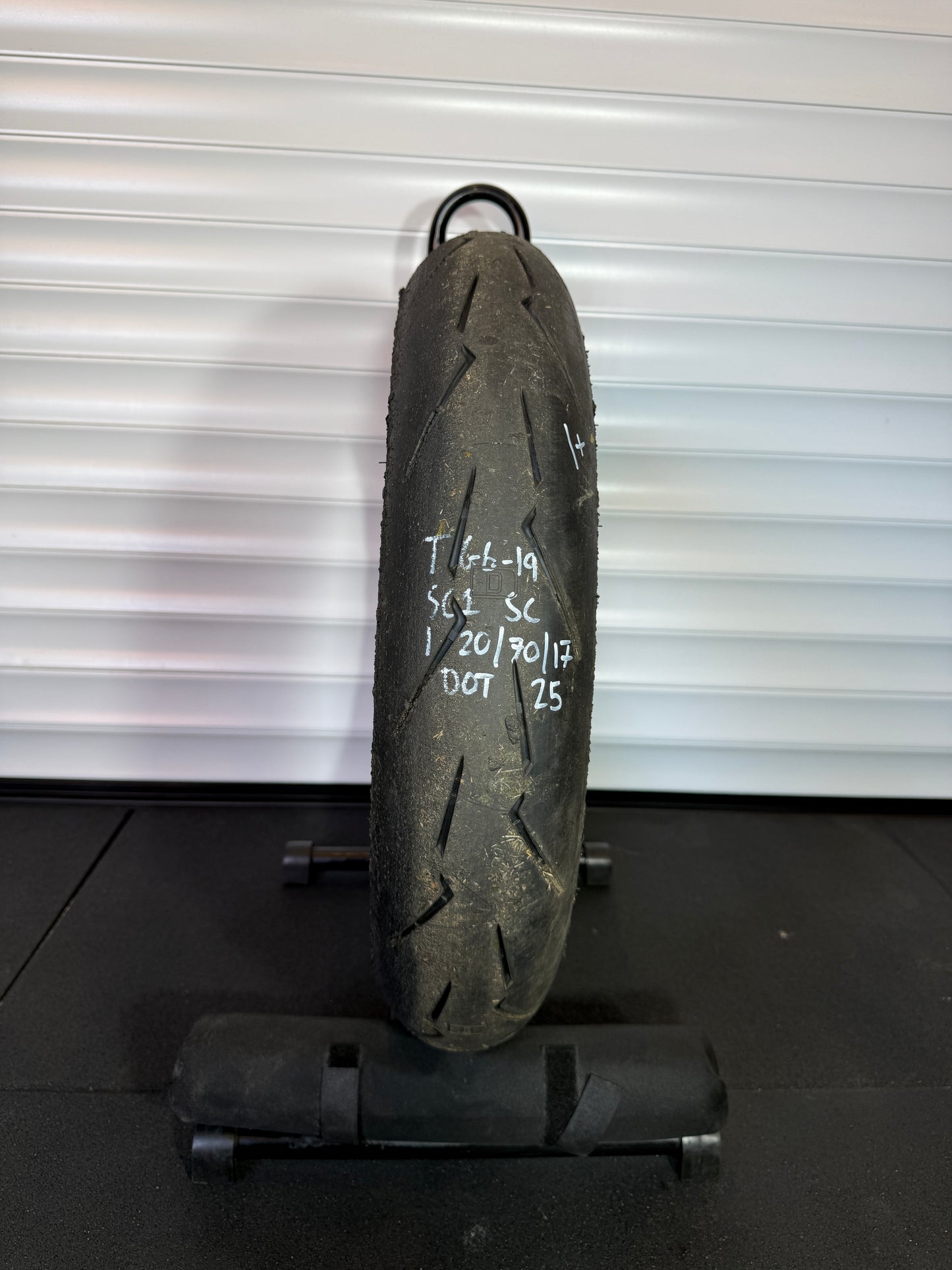 Pirelli Diablo Supercorsa 120/70/17 (TG6-19)