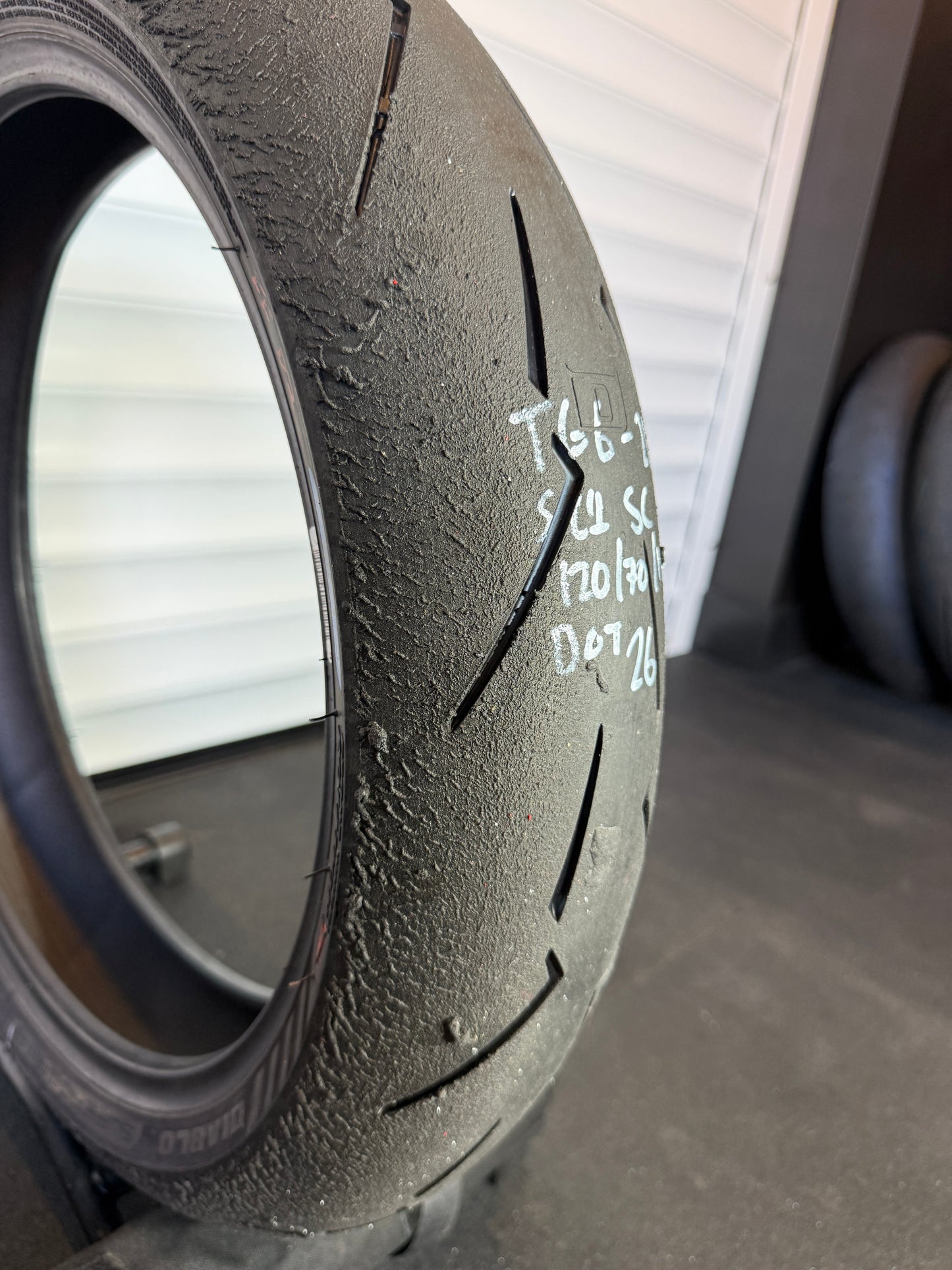Pirelli Diablo Supercorsa 120/70/17 (TG6-21)