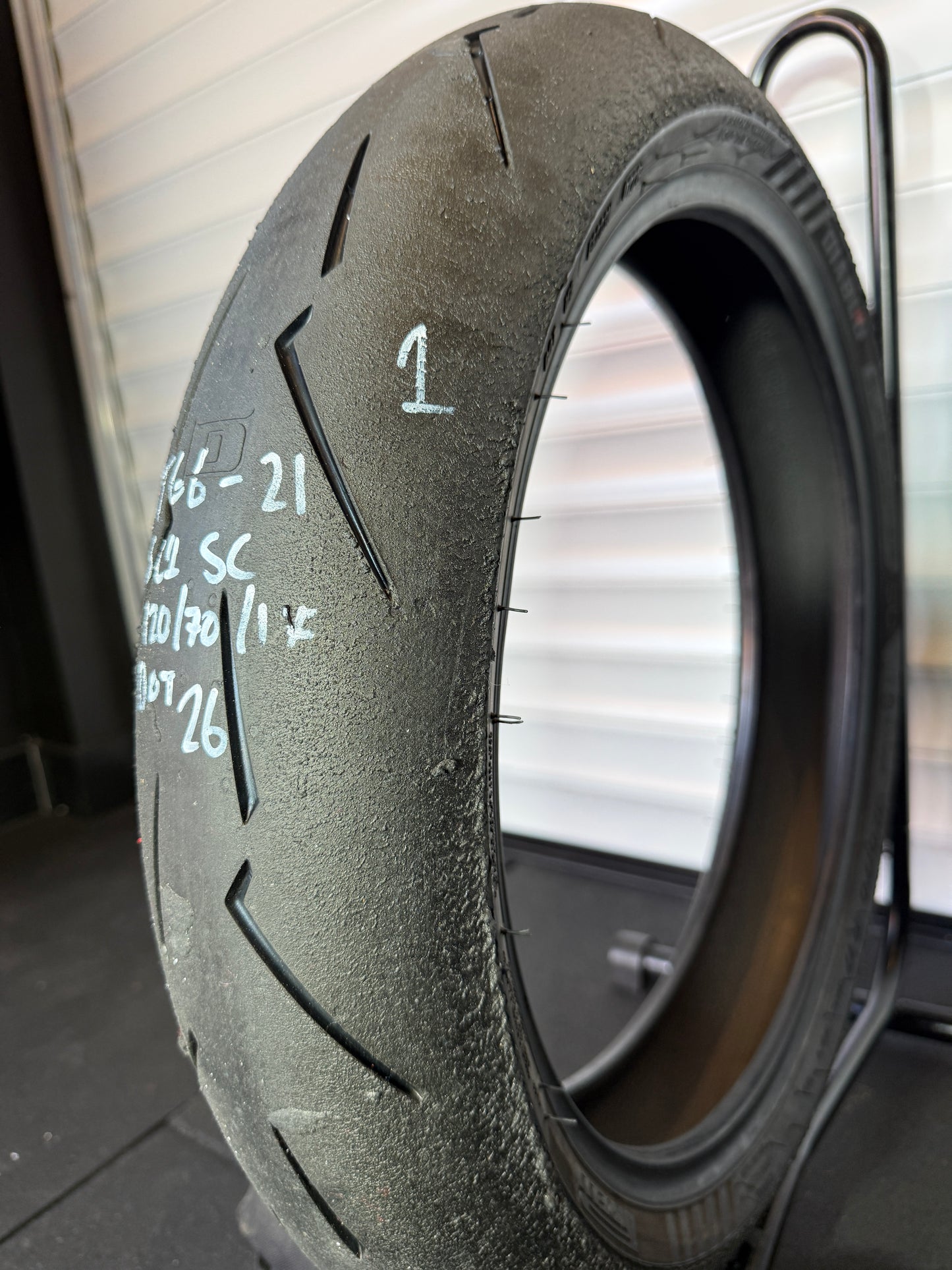Pirelli Diablo Supercorsa 120/70/17 (TG6-21)