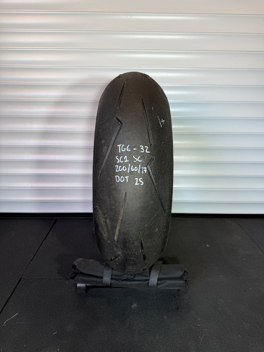 Pirelli Diablo Supercorsa 200/60/17 (TG5-32)