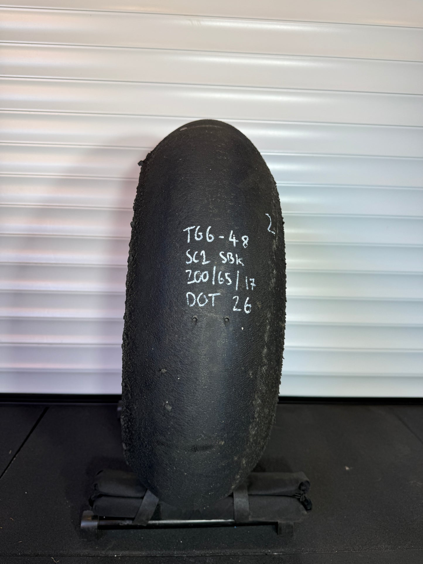 Pirelli Diablo Superbike Slick 200/65/17 (TG6-48)