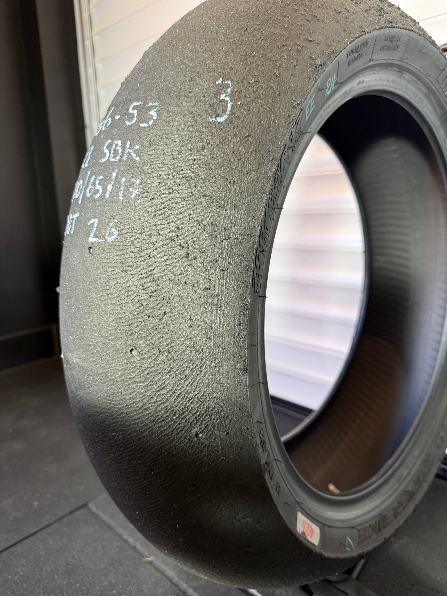 Pirelli Diablo Superbike Slick 200/65/17 (TG6-53)