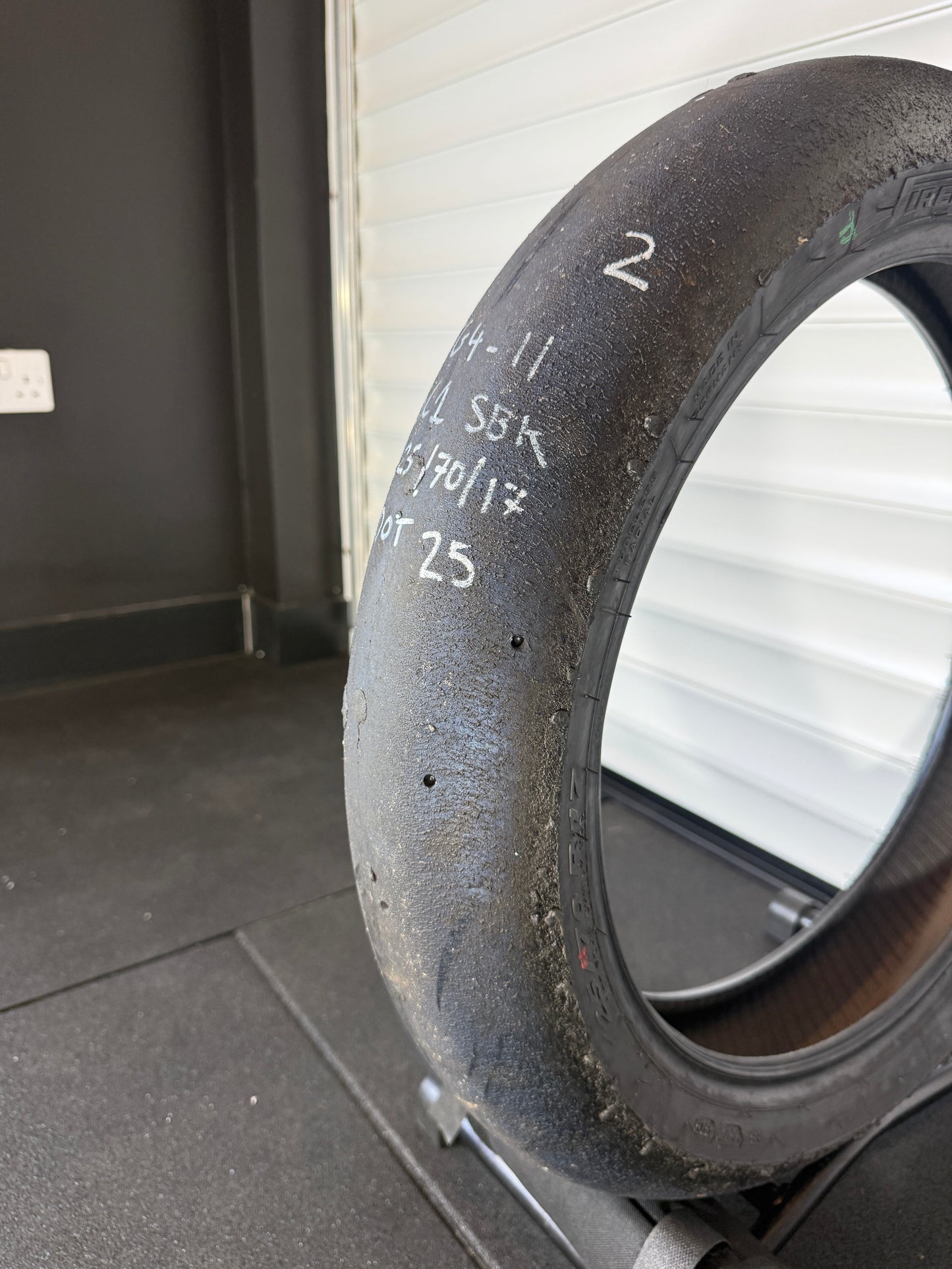 Pirelli Diablo Superbike Slick 125/70/17 (TG4-11)