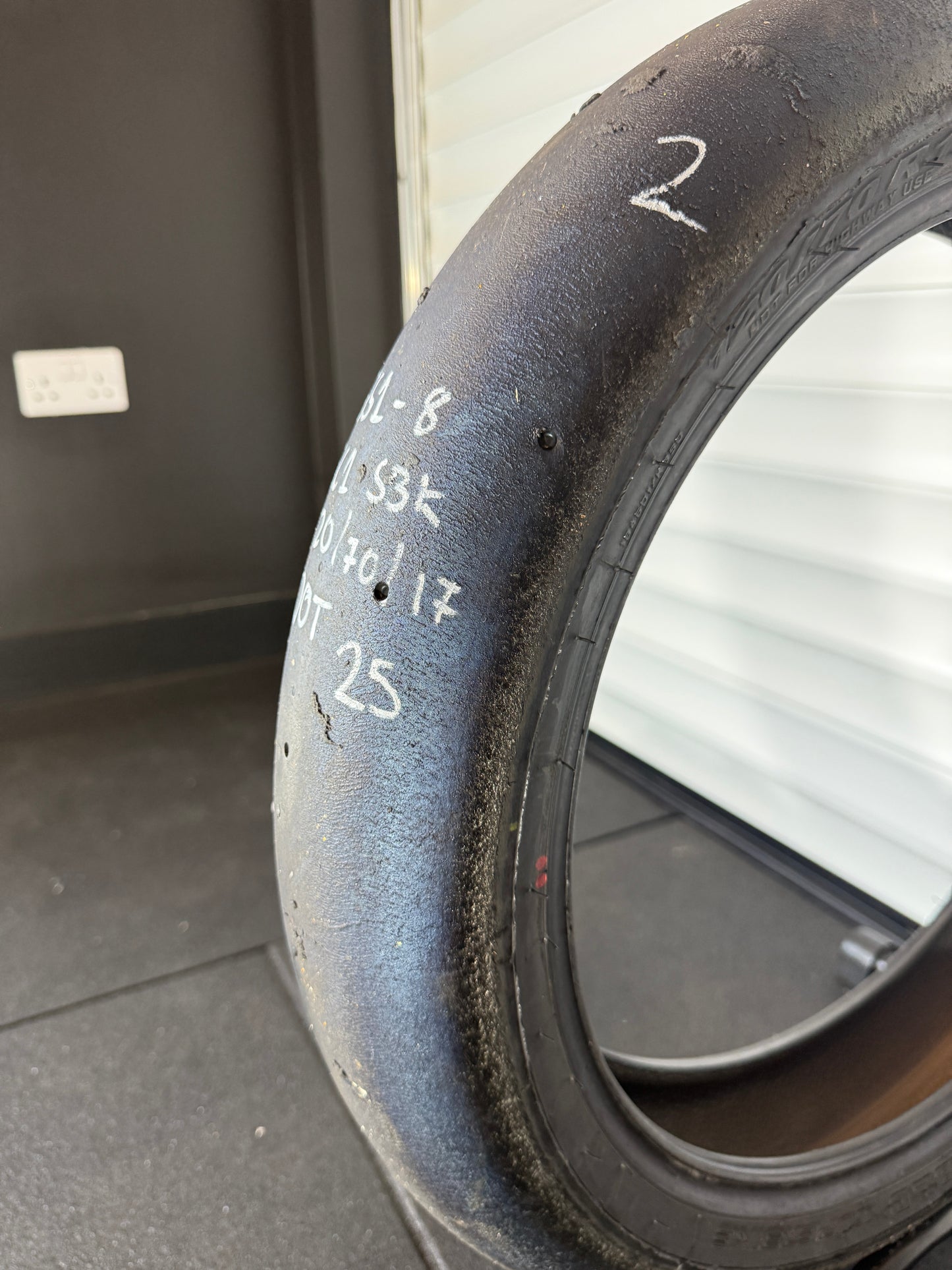 Pirelli Diablo Superbike Slick 120/70/17 (GS1-8)