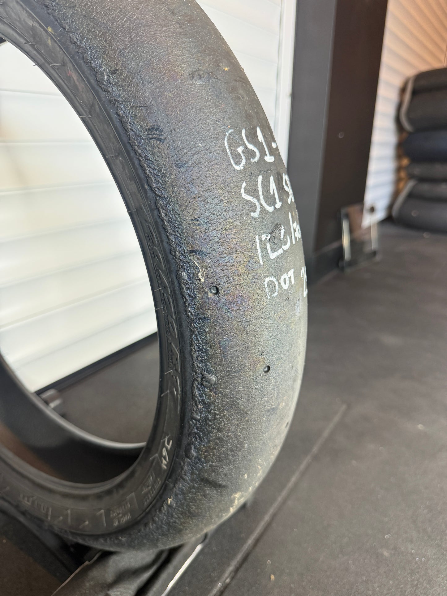 Pirelli Diablo Superbike Slick 120/70/17 (GS1-14)