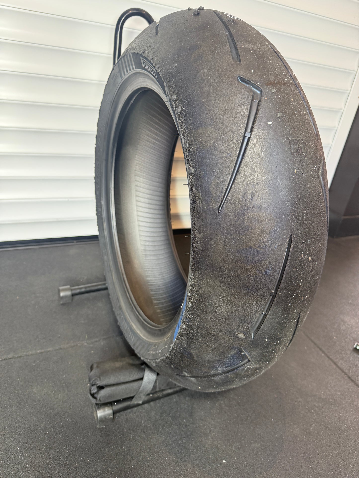 GRADE 1 RACE BUNDLE,  Pirelli Supercorsa 200/60/17 x2, 120/70/17 x1 (RB1)