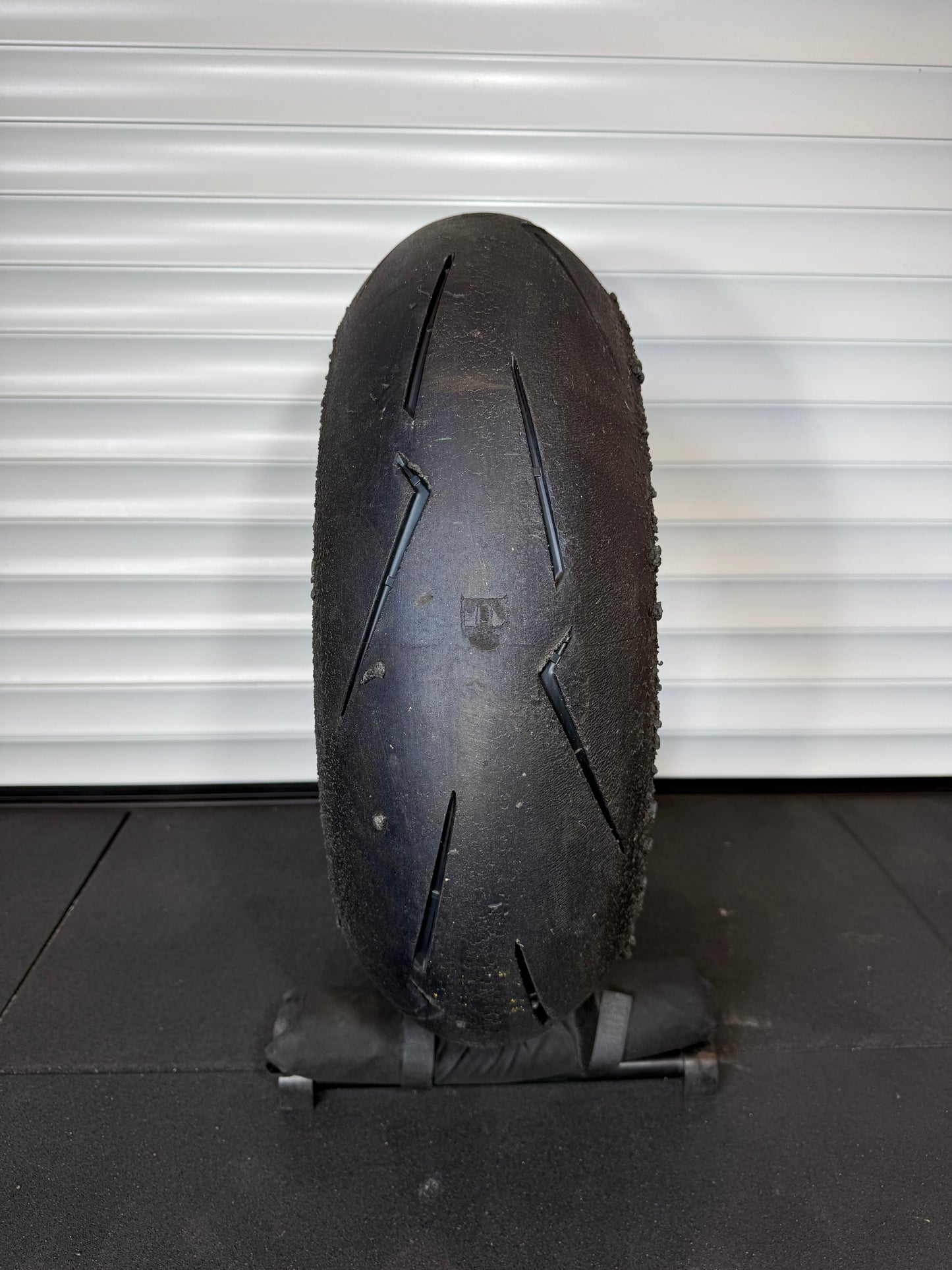 GRADE 1 RACE BUNDLE,  Pirelli Supercorsa 200/60/17 x2, 120/70/17 x1 (RB2)