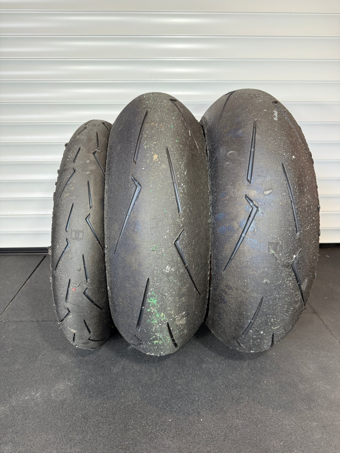 GRADE 1 RACE BUNDLE,  Pirelli Supercorsa 200/60/17 x2, 120/70/17 x1 (RB3)