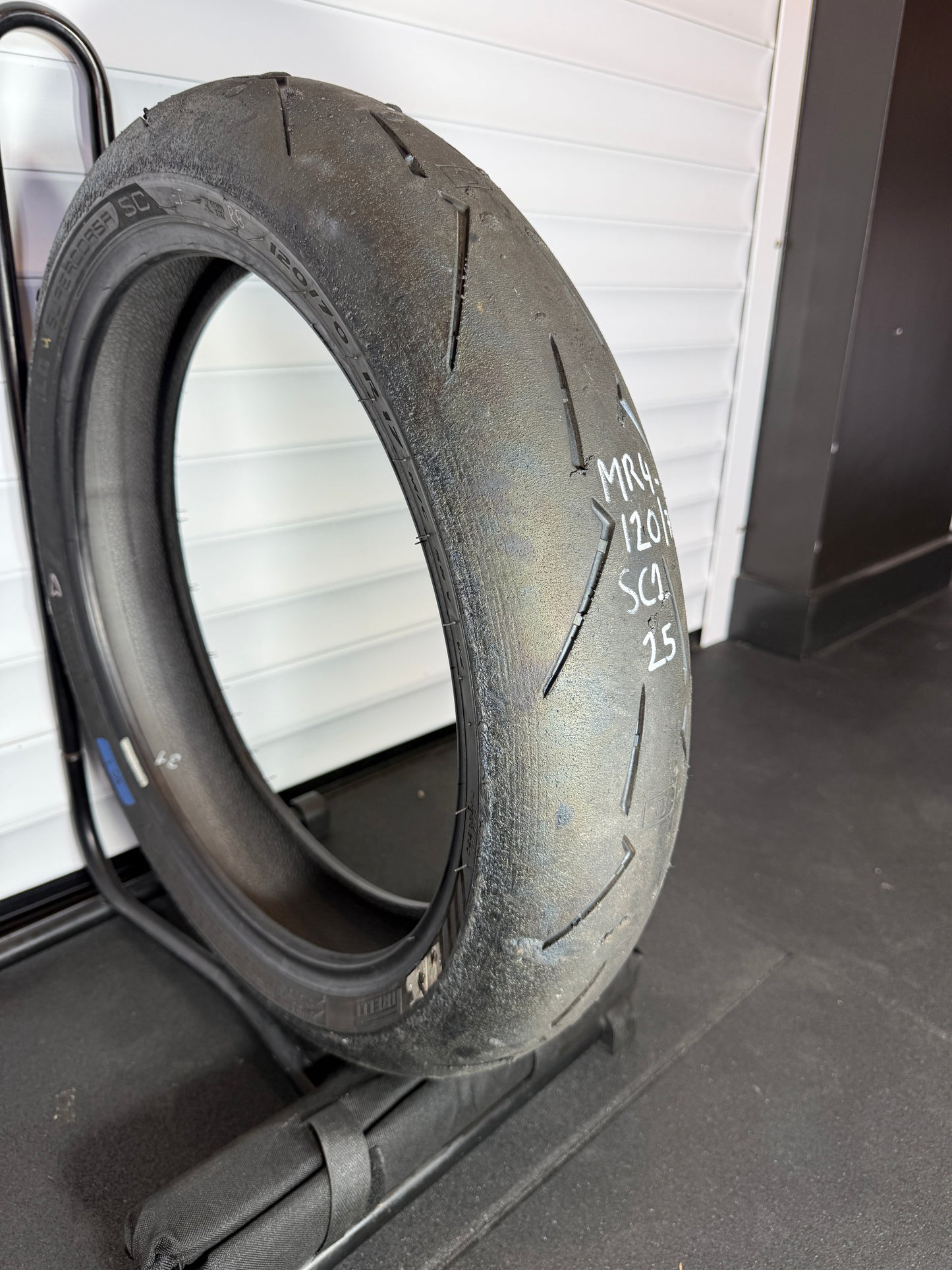 Pirelli Supercorsa V4 SET 180/60/17, 120/70/17 (MR4-S)