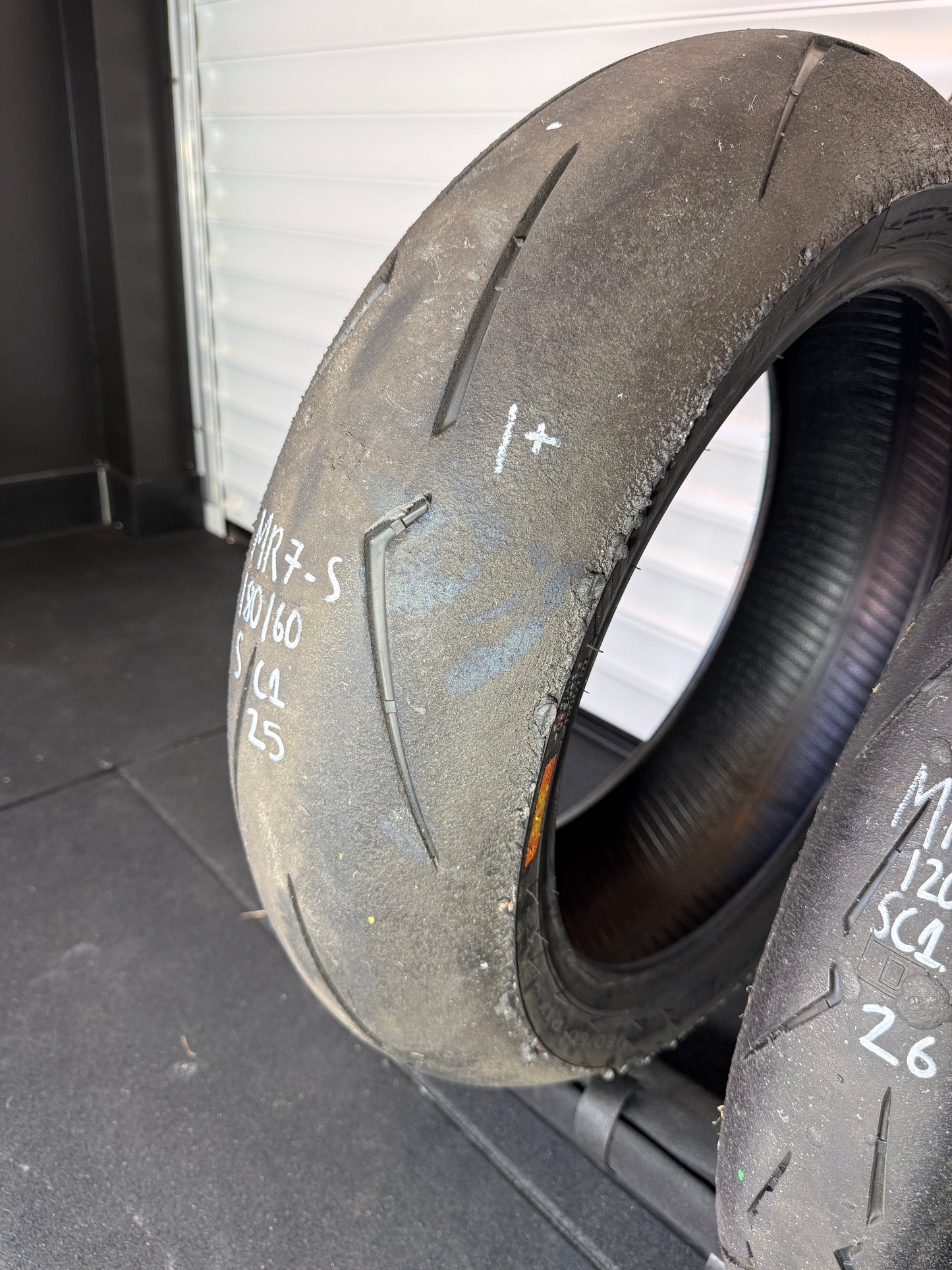 Pirelli Supercorsa V4 SET 180/60/17, 120/70/17 (MR7-S)
