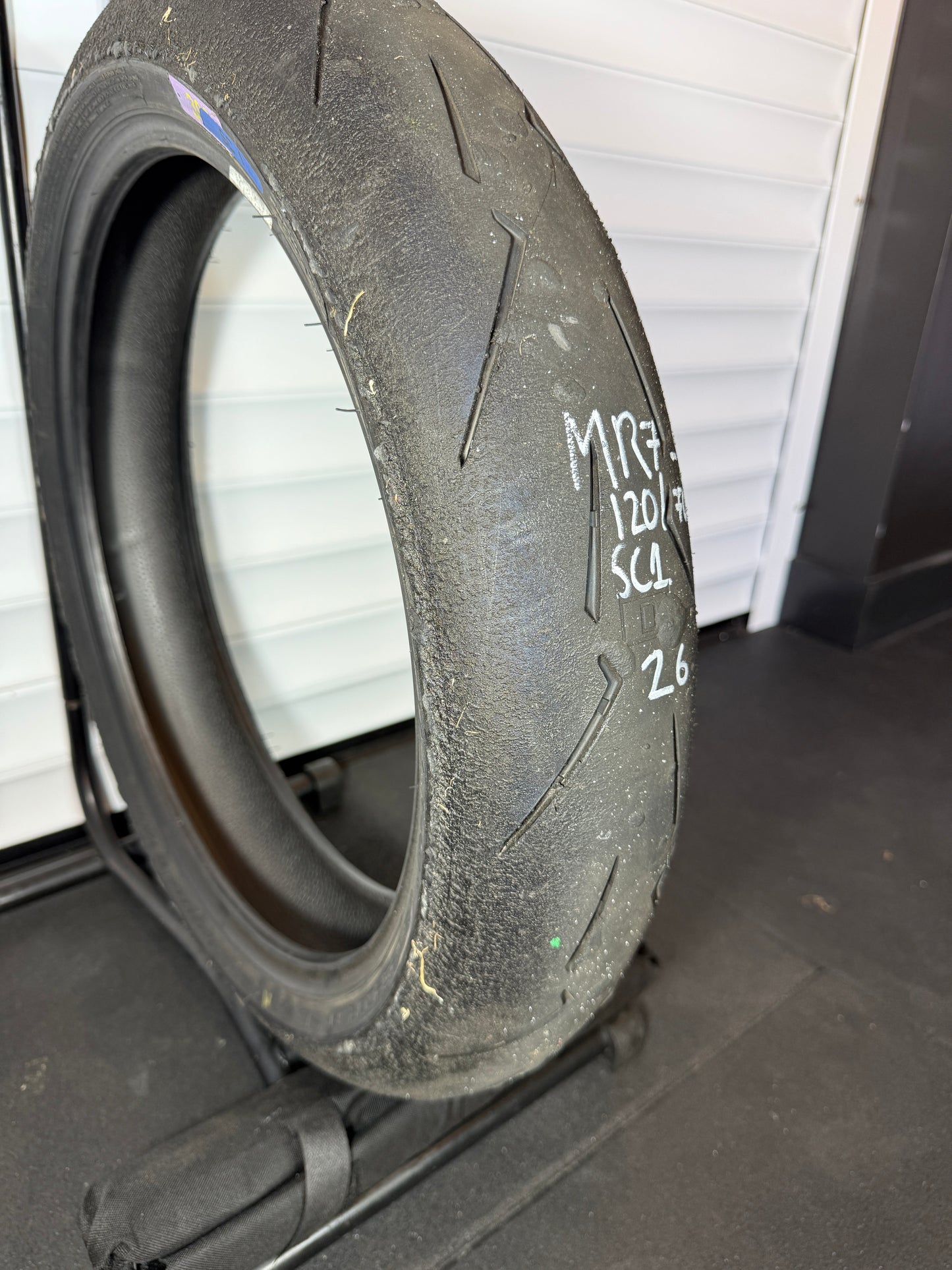 Pirelli Supercorsa V4 SET 180/60/17, 120/70/17 (MR7-S)