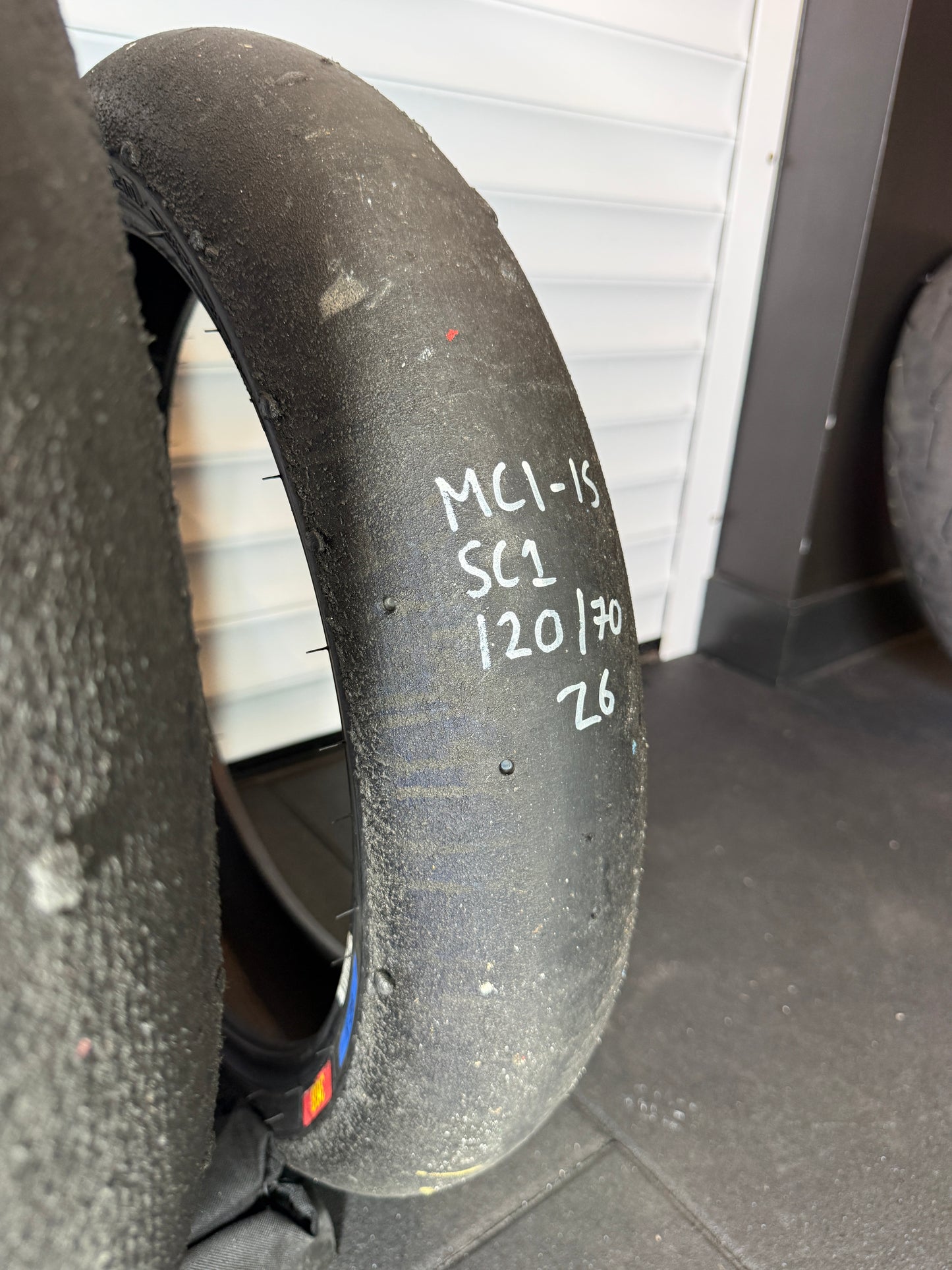 Pirelli Superbike Slick- GRADE 1 SC0 SET 190/60/17, 120/70/17 (MC1-1S)