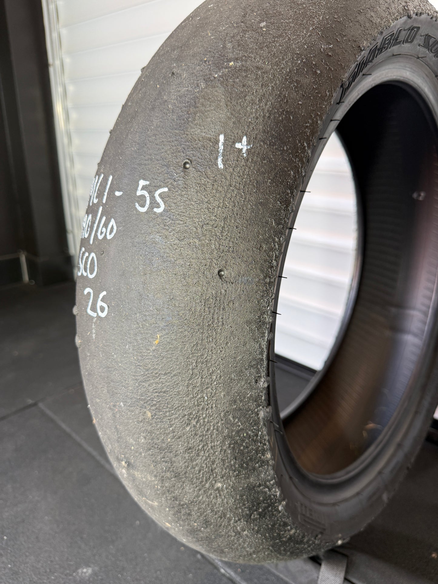 Pirelli Superbike Slick- GRADE 1+ SC0 SET 190/60/17, 120/70/17 (MC1-5S)