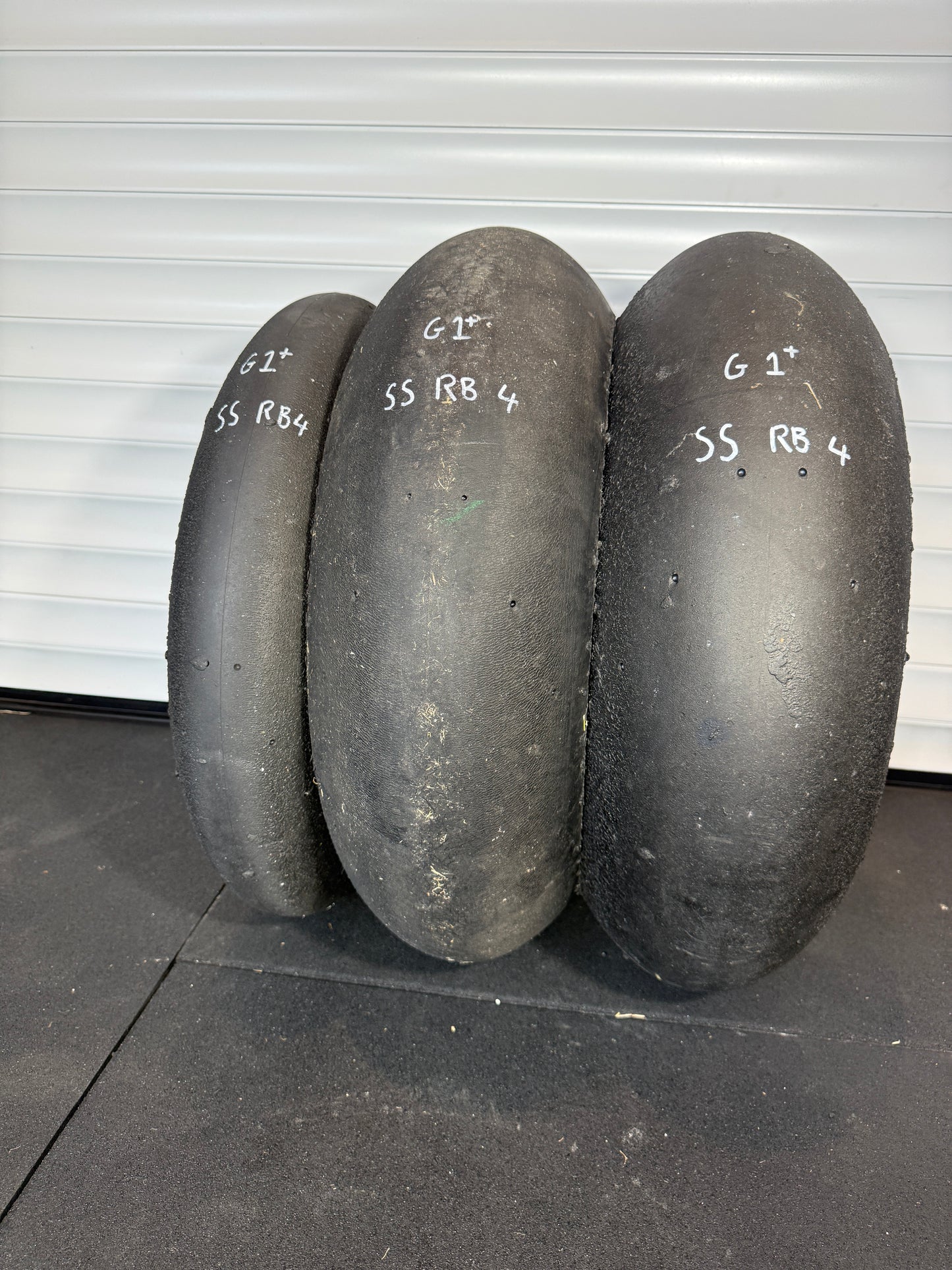 GRADE 1+ RACE BUNDLE,  Pirelli Superbike Slick 200/65/17 x2, 125/70/17 x1 (SS-RB4)