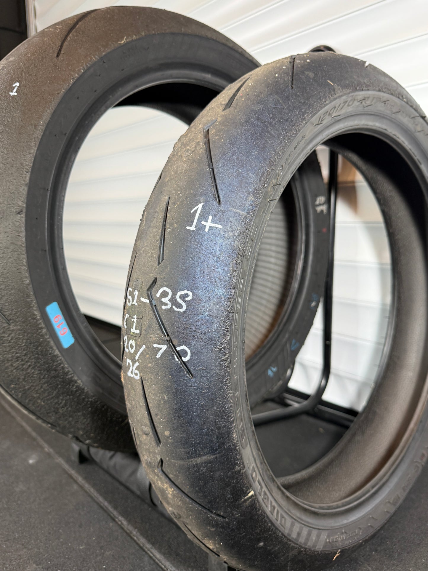 Pirelli Supercorsa- GRADE 1/1+ V4 SET 180/60/17, 120/70/17 (LS1-3S)