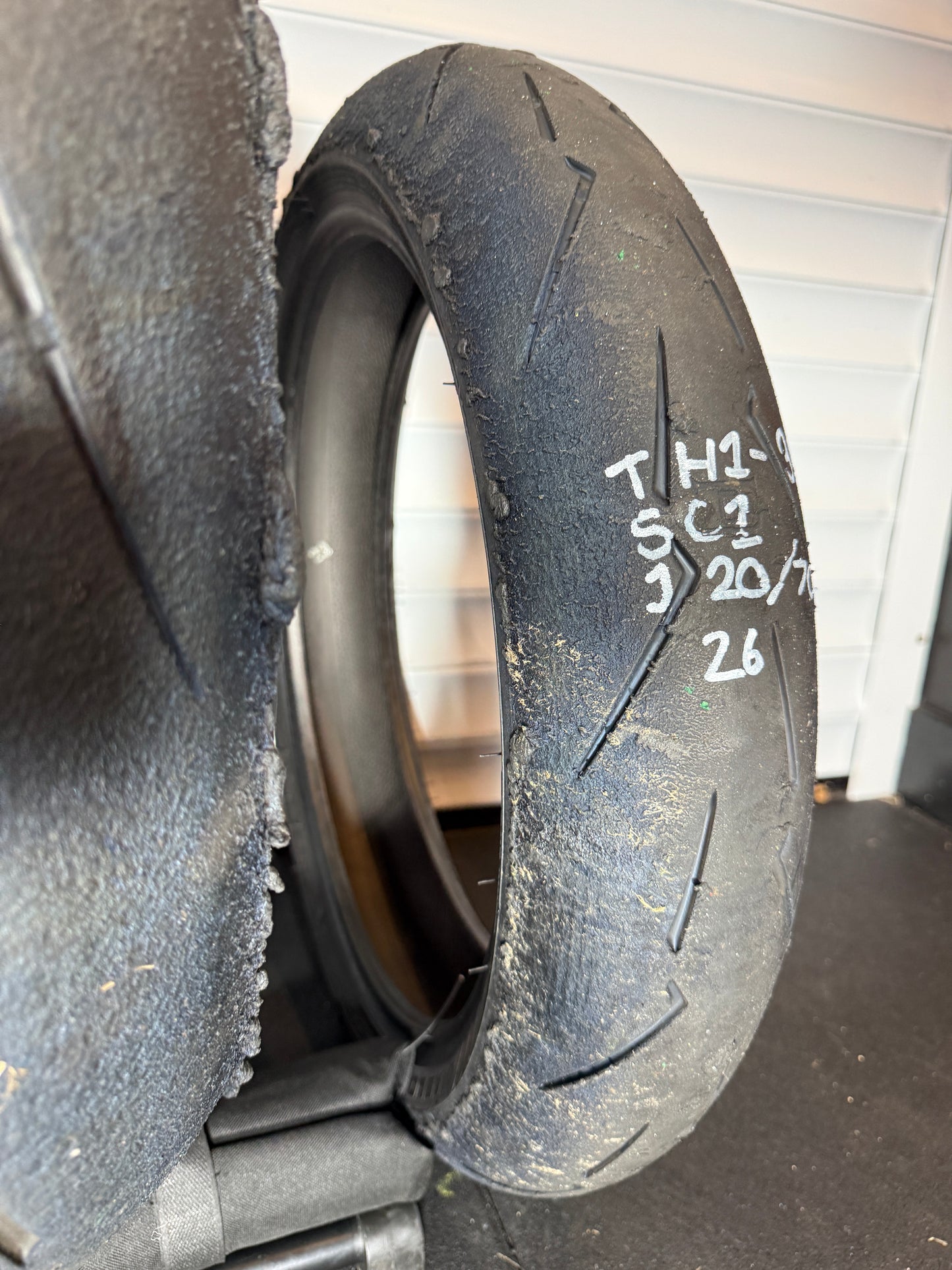 Pirelli Supercorsa- GRADE 1 V4 SET 180/60/17, 120/70/17 (TH1-3S)