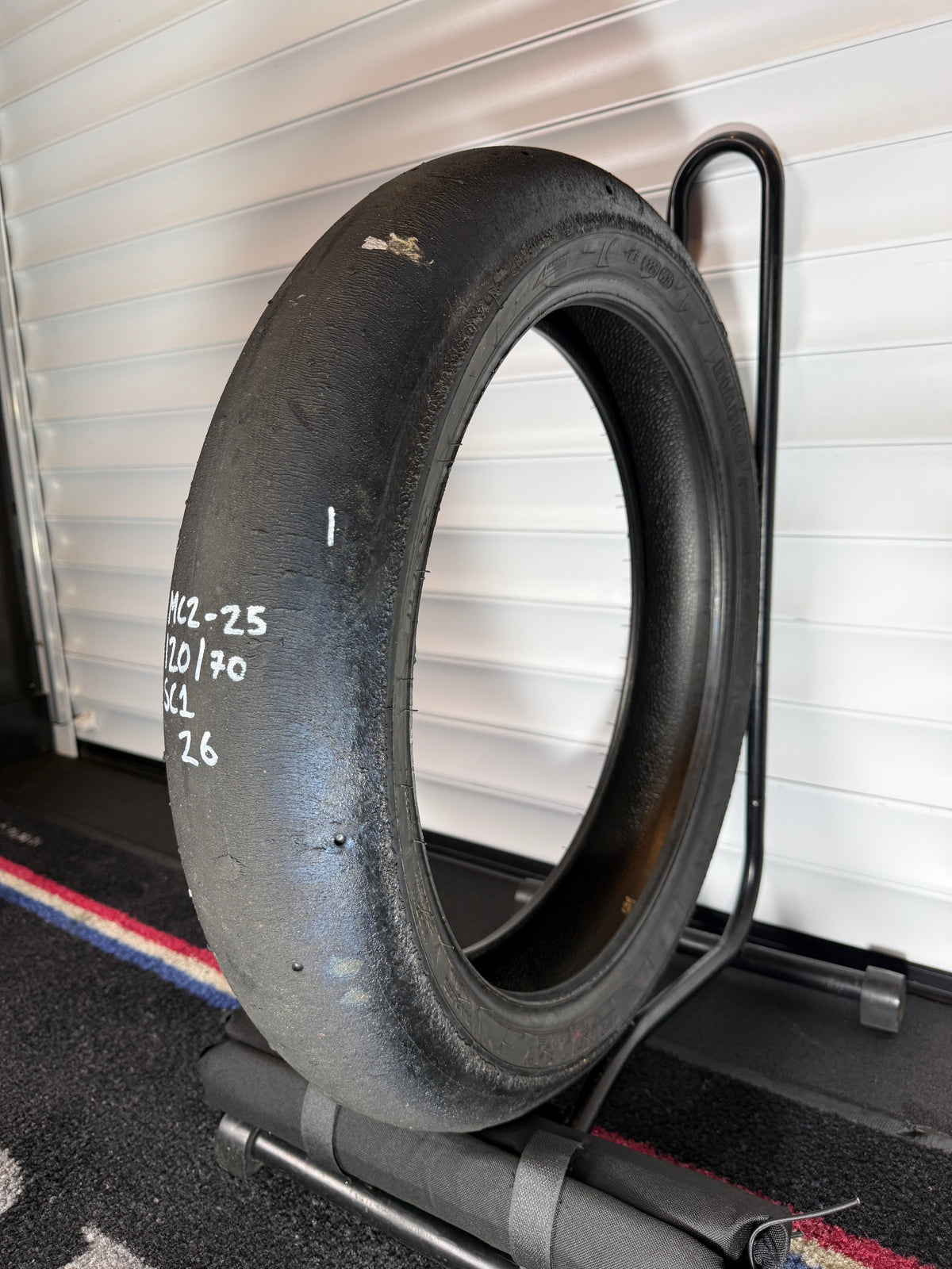 Pirelli Superbike Slick- Grade 1- SC1 120/70/17 (MC2-25)