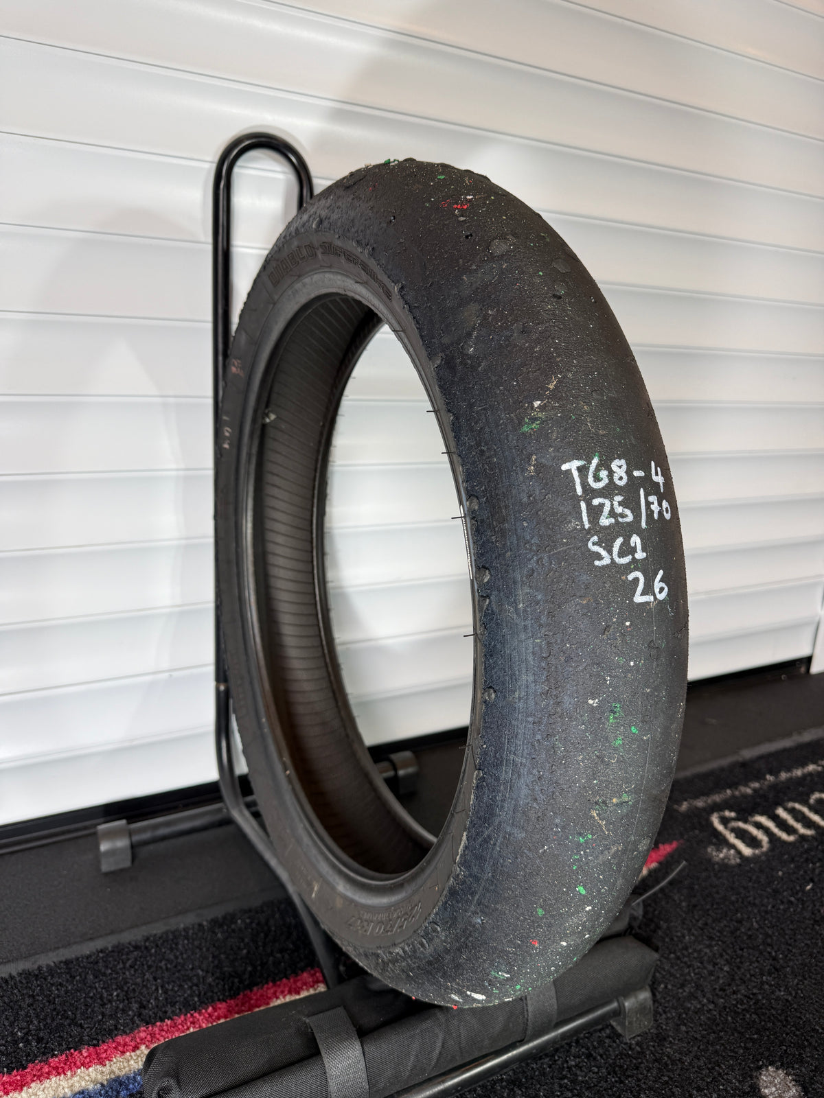Pirelli Superbike Slick- Grade 1- SC1 125/70/17 (TG8-4)