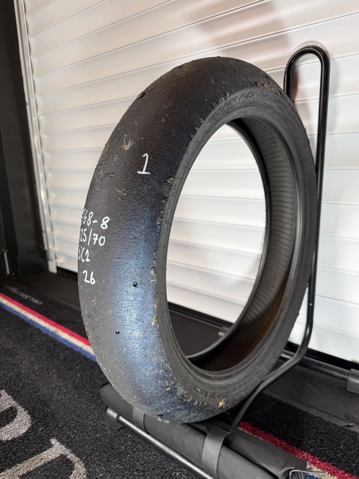 Pirelli Superbike Slick- Grade 1- SC1 125/70/17 (TG8-8)