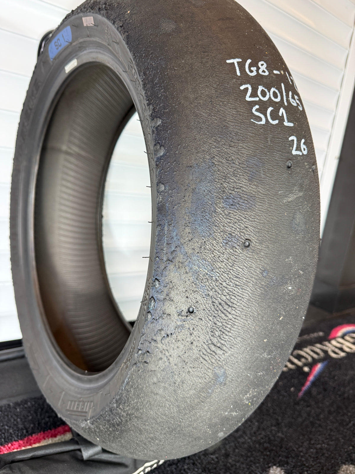 Pirelli Superbike Slick- Grade 3- SC1 200/65/17 (TG8-12)