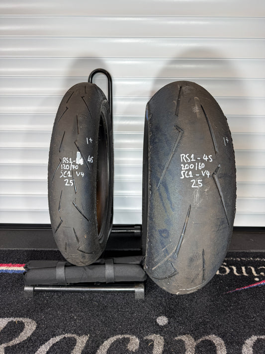 Pirelli Supercorsa Set, SC1- 120/70/17 Grade 1+ Front, 200/60/17 Grade 1+ Rear (RS1-4S)