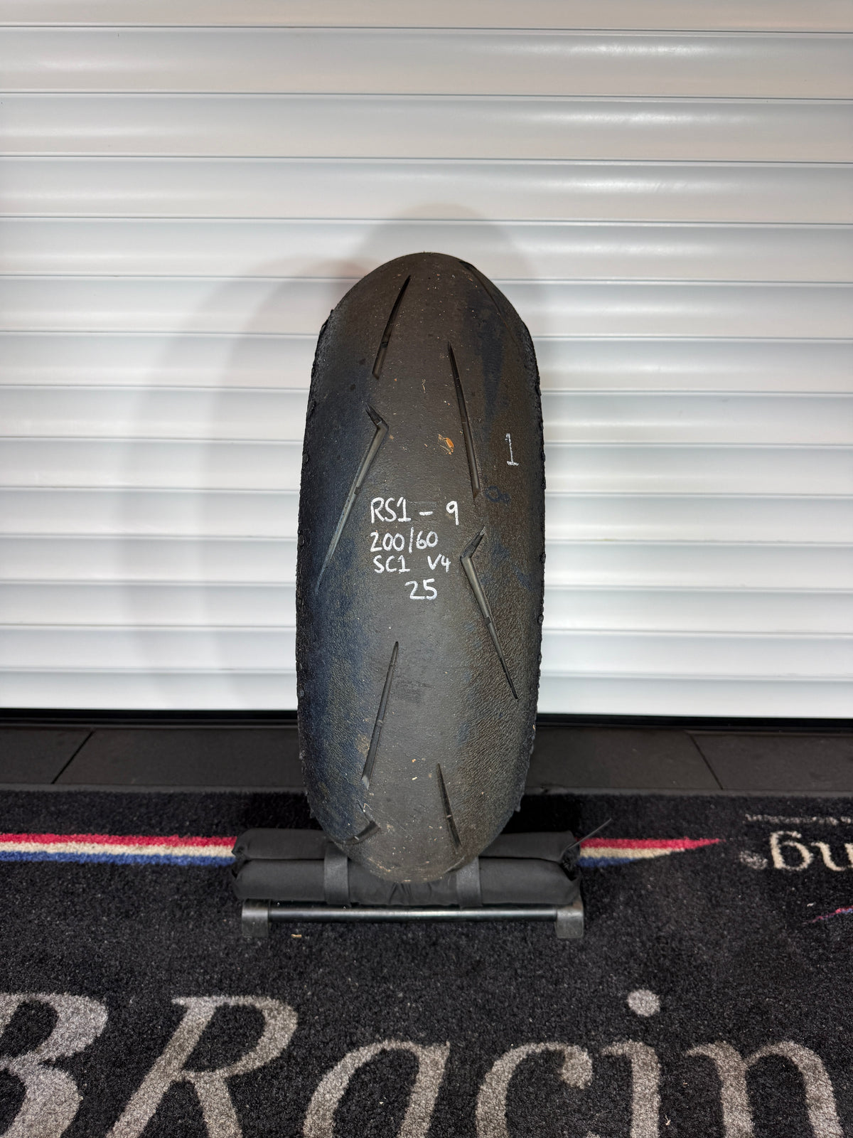 Pirelli Supercorsa- Grade 1- SC1 200/60/17 (RS1-9)