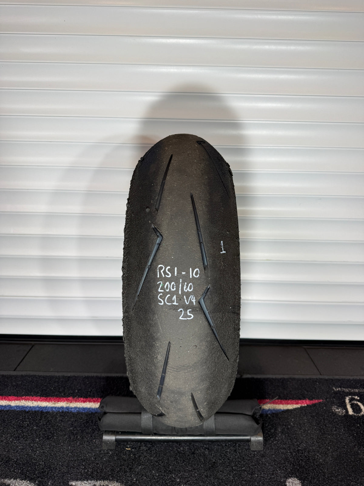 Pirelli Supercorsa- Grade 1- SC1 200/60/17 (RS1-10)