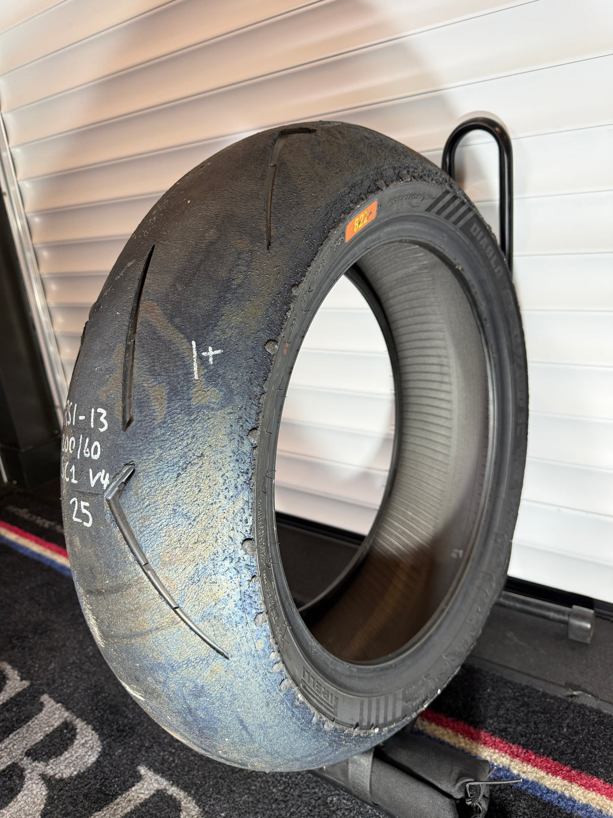 Pirelli Supercorsa- Grade 1+- SC1 200/60/17 (RS1-13)