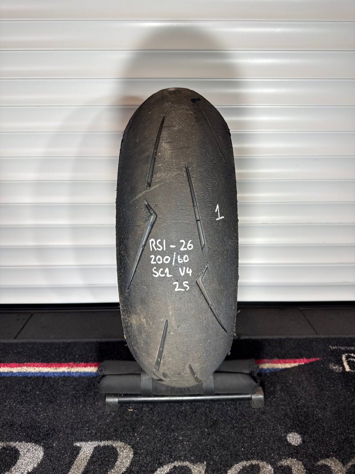 Pirelli Supercorsa- Grade 1- SC1 200/60/17 (RS1-26)