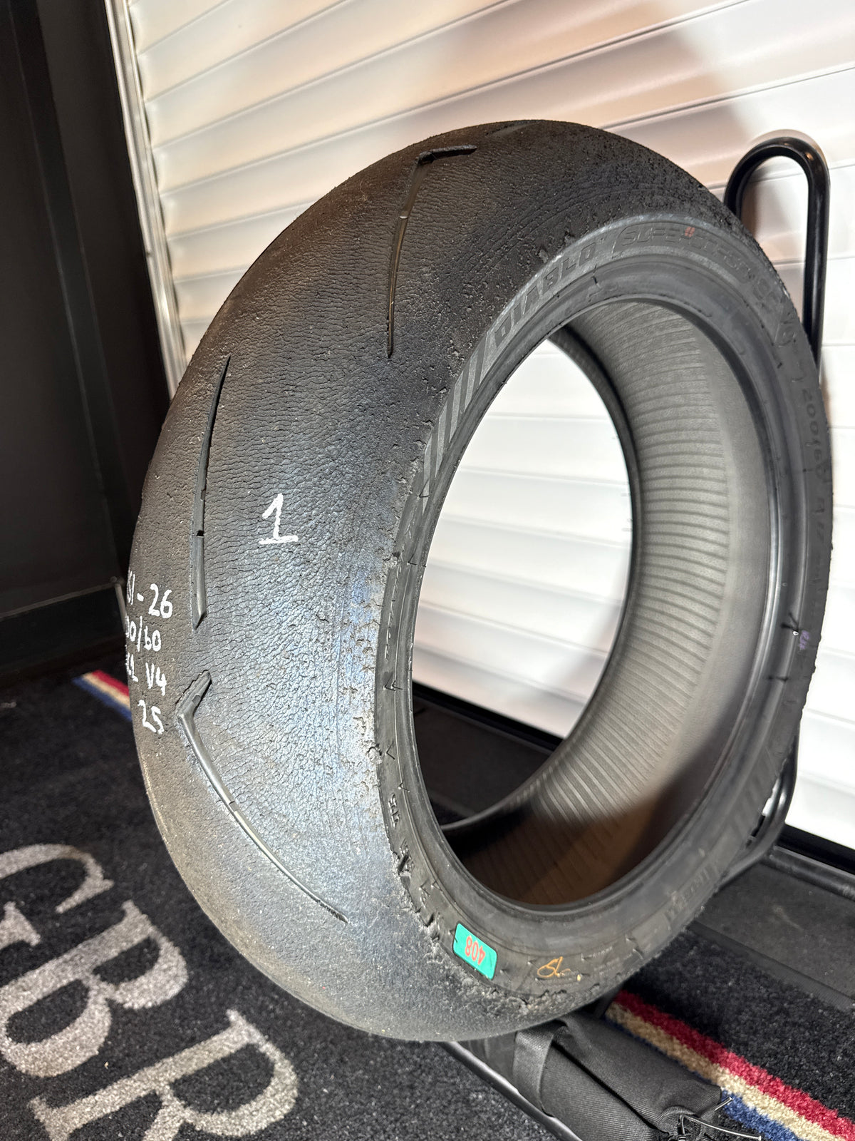 Pirelli Supercorsa- Grade 1- SC1 200/60/17 (RS1-26)