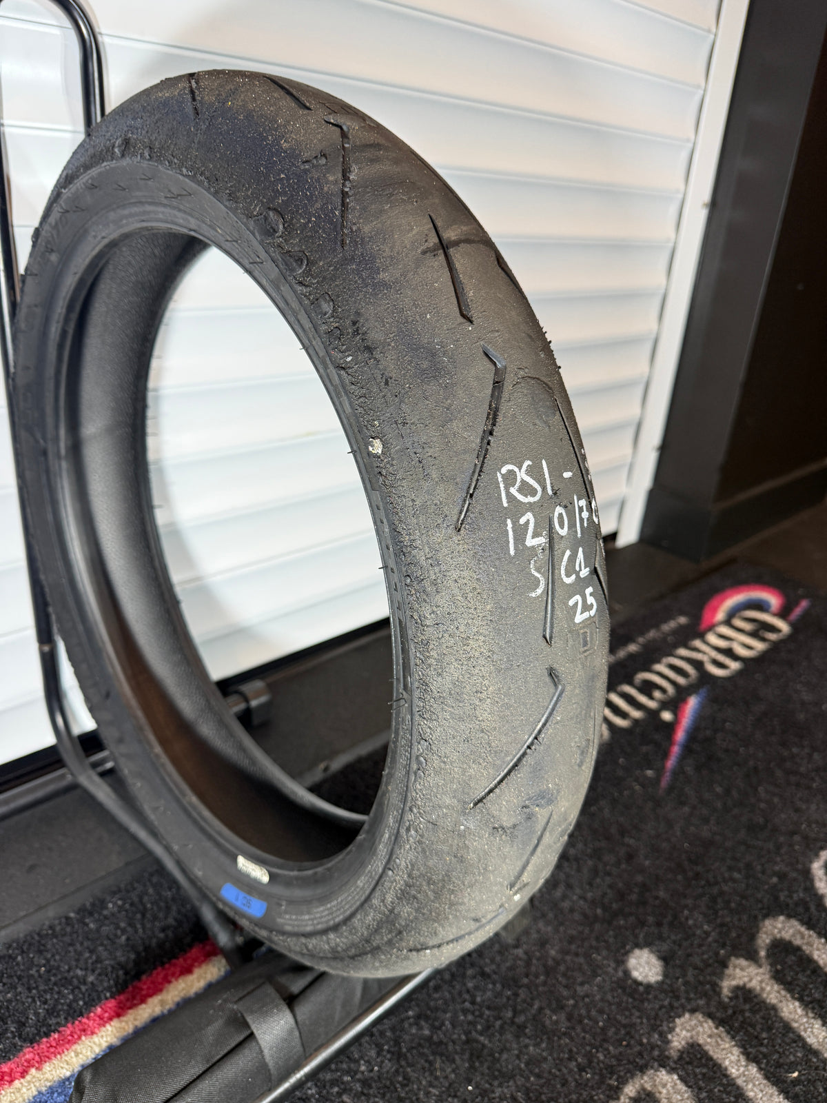 Pirelli Supercorsa- Grade 1 - SC1 120/70/17 (RS1-30)