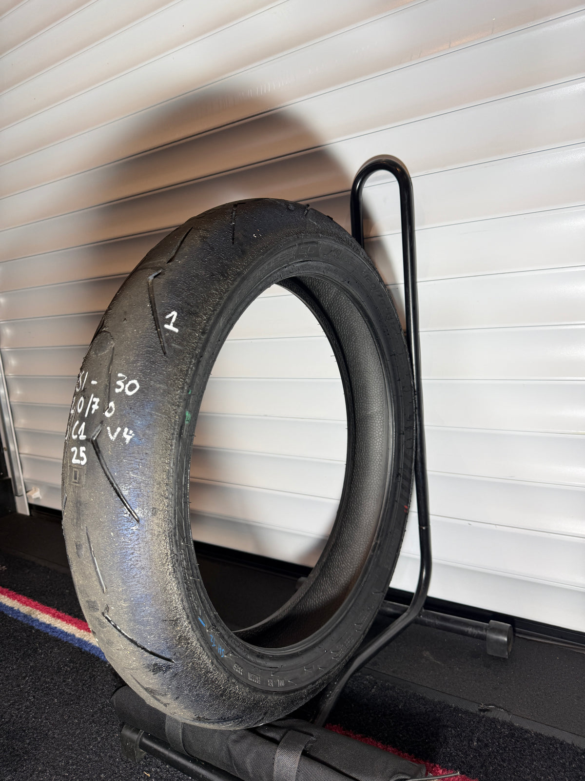 Pirelli Supercorsa- Grade 1 - SC1 120/70/17 (RS1-30)