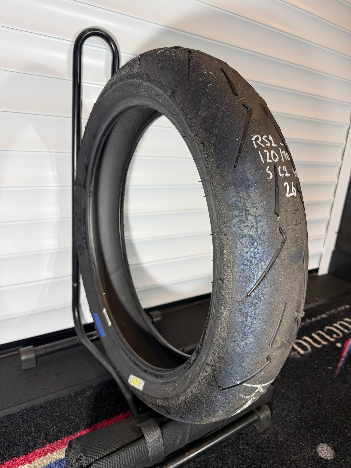 Pirelli Supercorsa- Grade 1 - SC1 120/70/17 (RS1-31)