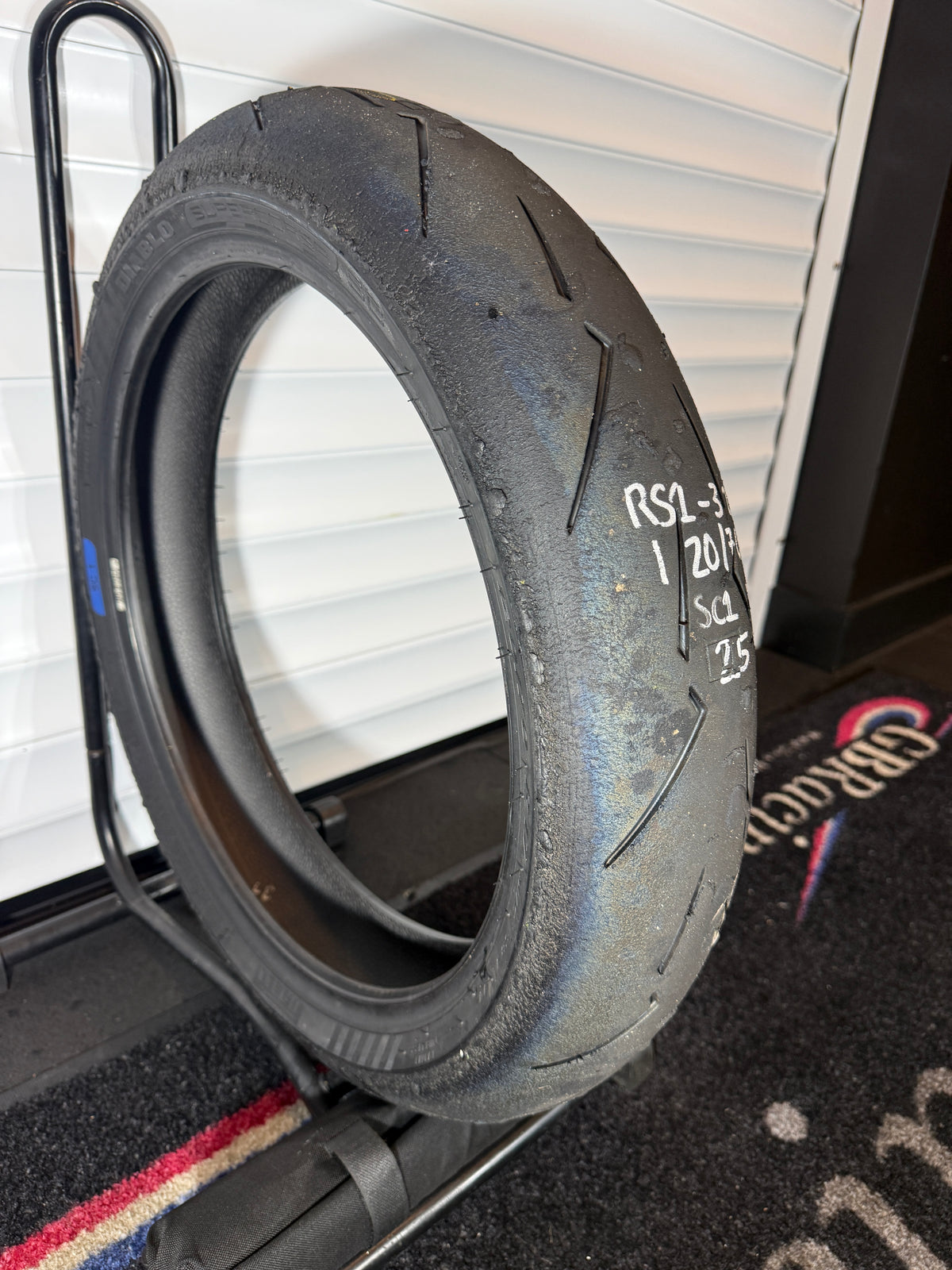 Pirelli Supercorsa- Grade 1 - SC1 120/70/17 (RS1-32)