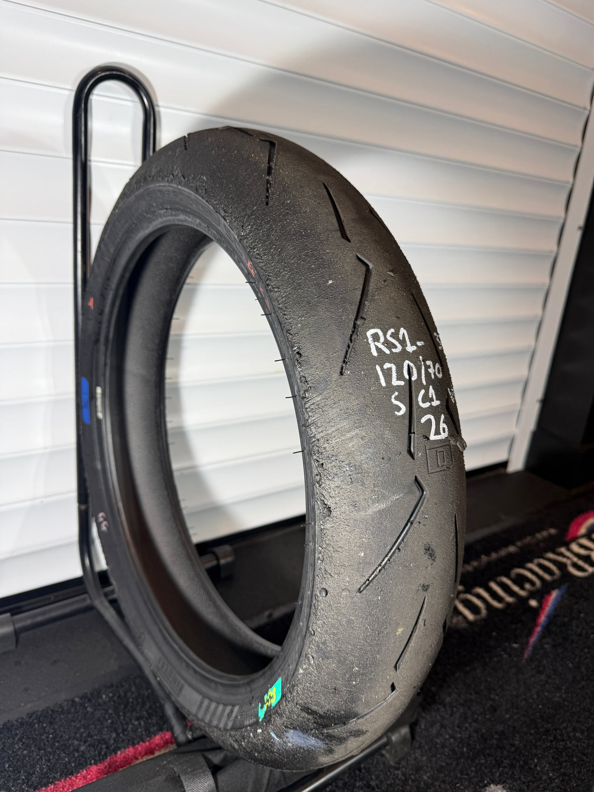 Pirelli Supercorsa- Grade 1+ - SC1 120/70/17 (RS1-33)