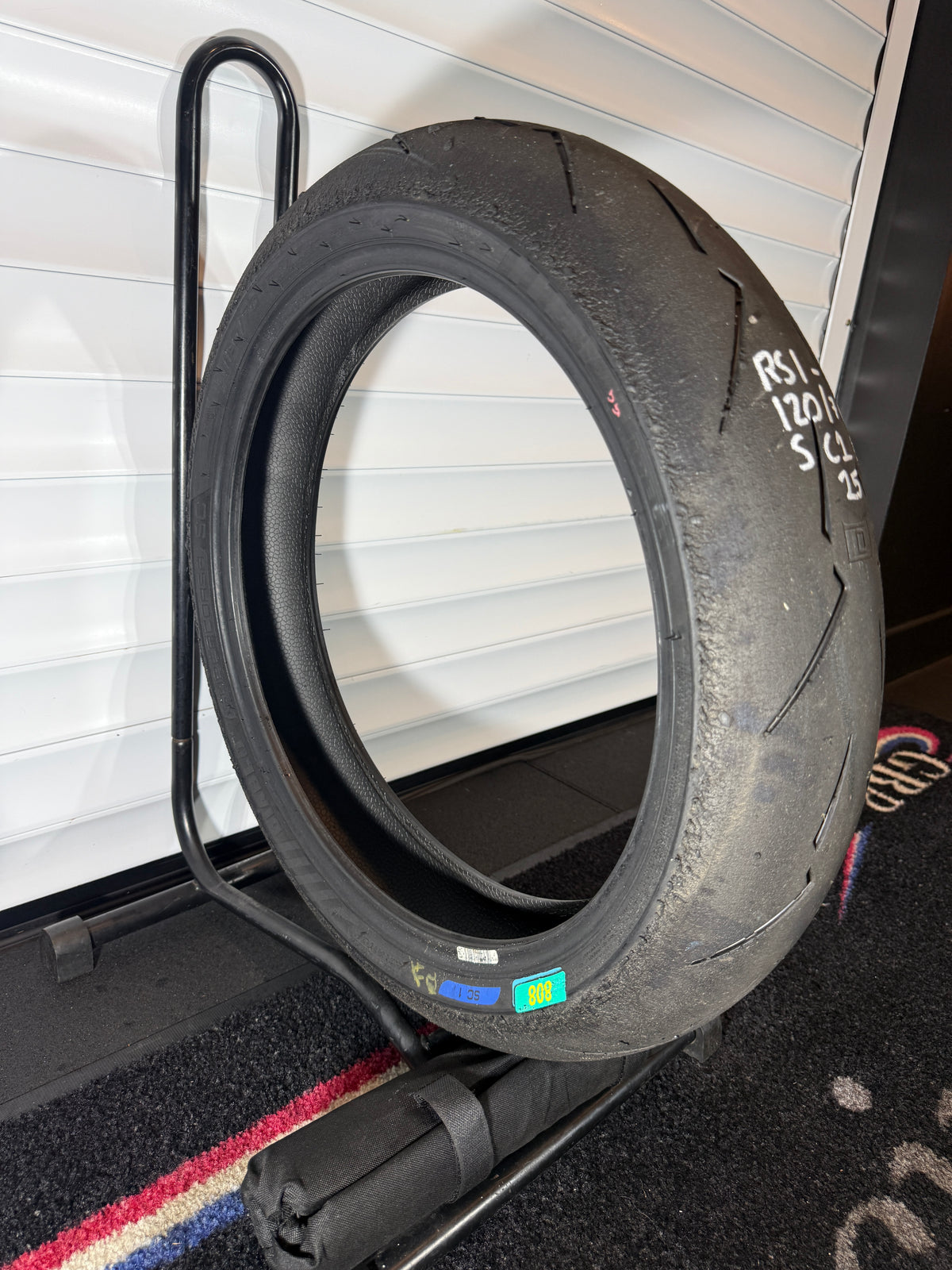 Pirelli Supercorsa- Grade 1+- SC1 120/70/17 (RS1-42)