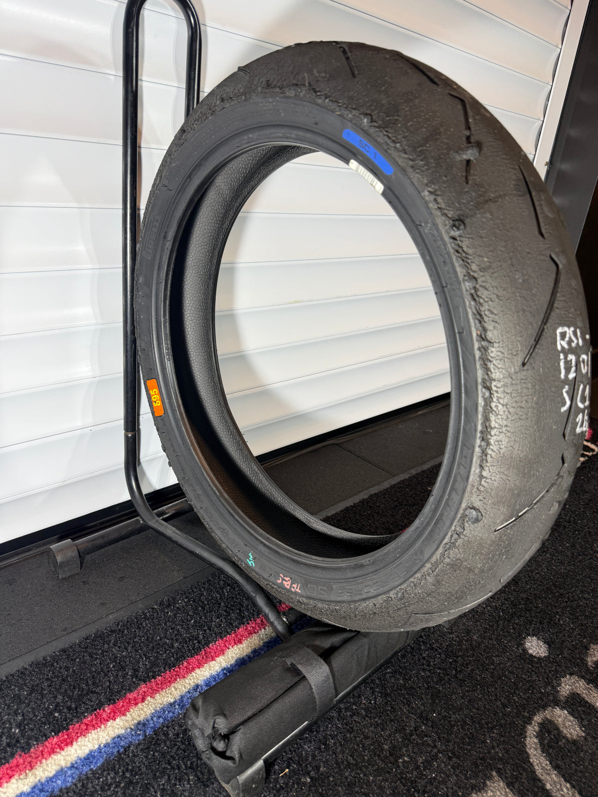 Pirelli Supercorsa- Grade 1- SC1 120/70/17 (RS1-44)
