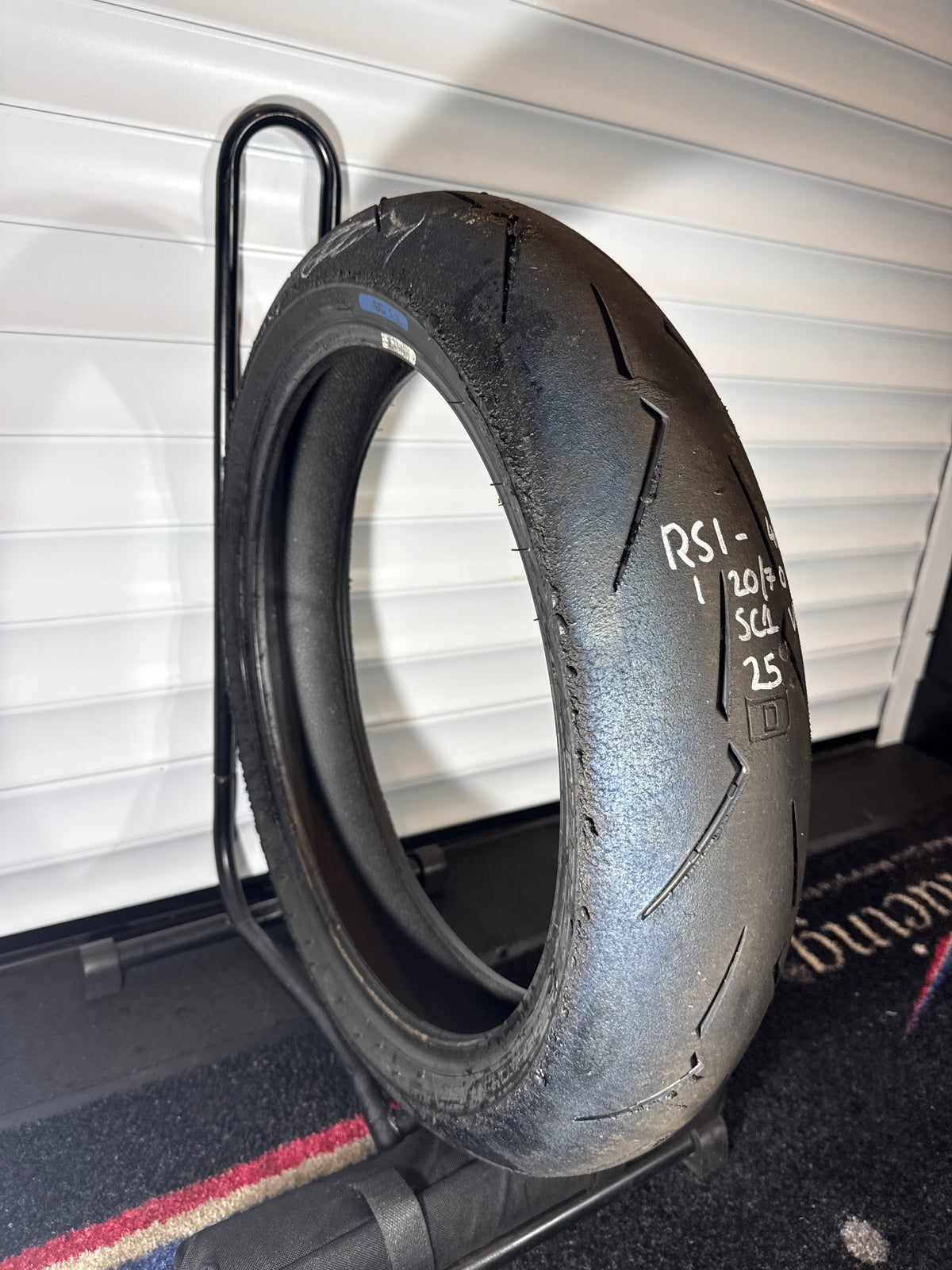Pirelli Supercorsa- Grade 1+- SC1 120/70/17 (RS1-48)