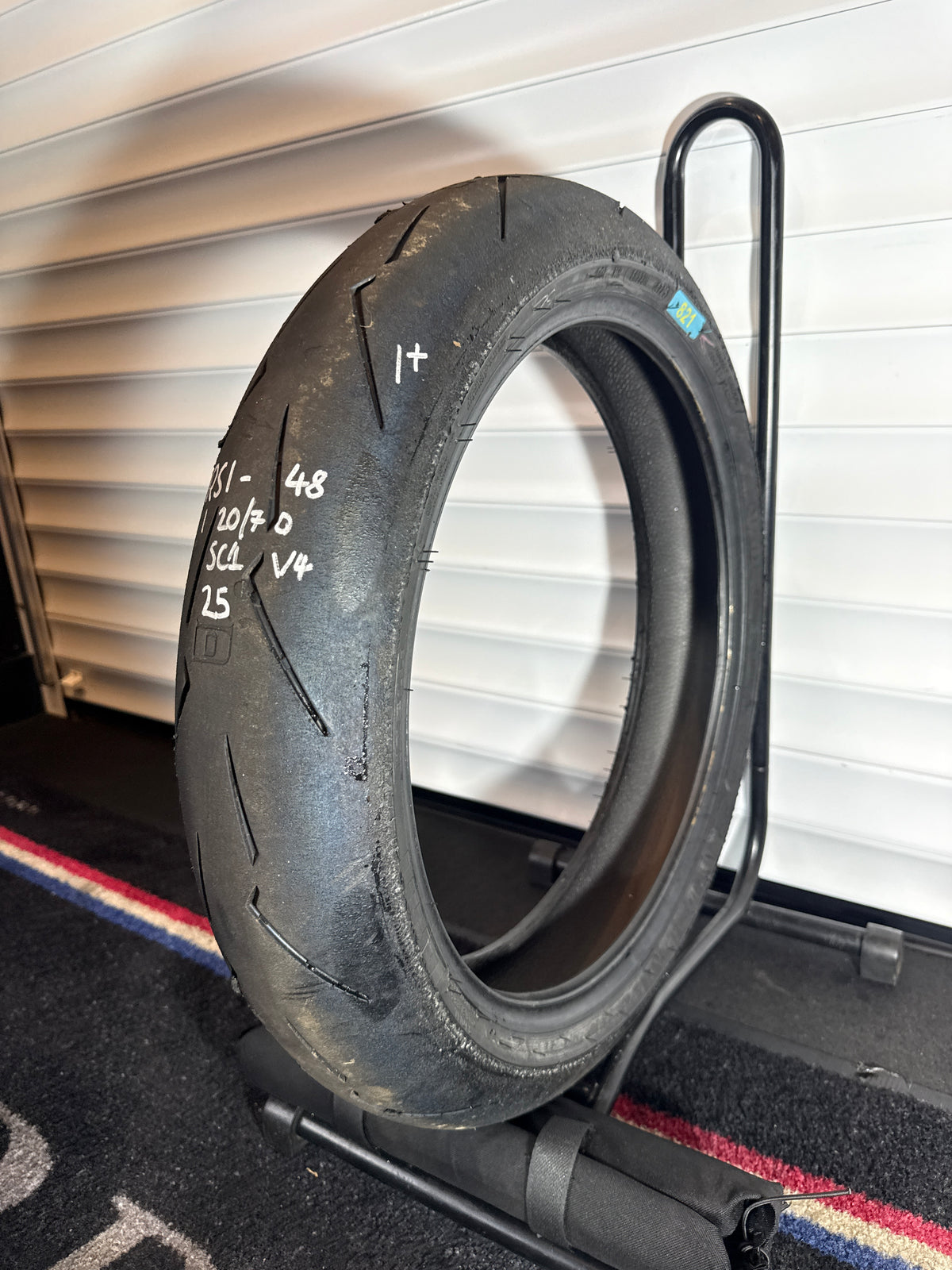 Pirelli Supercorsa- Grade 1+- SC1 120/70/17 (RS1-48)