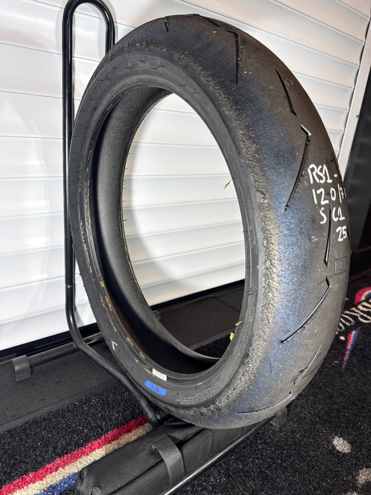 Pirelli Supercorsa- Grade 1+- SC1 120/70/17 (RS1-51)