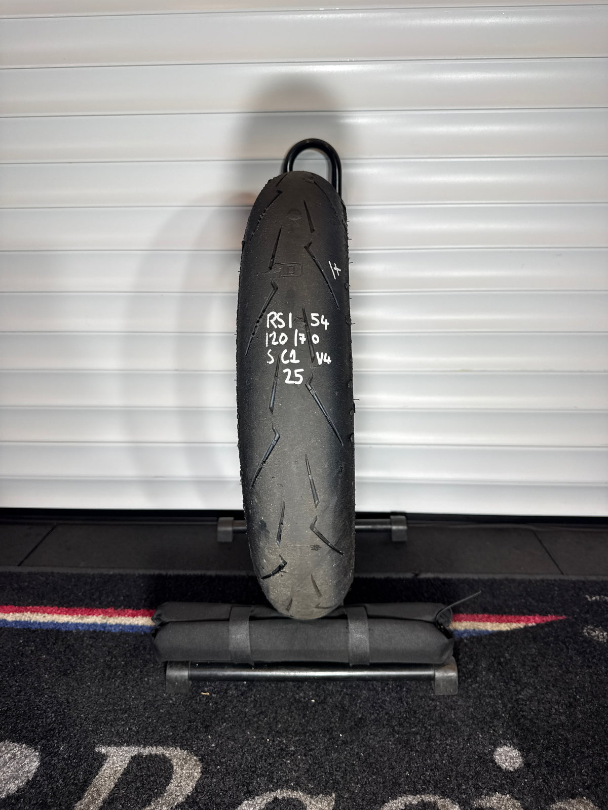 Pirelli Supercorsa- Grade 1+- SC1 120/70/17 (RS1-54)