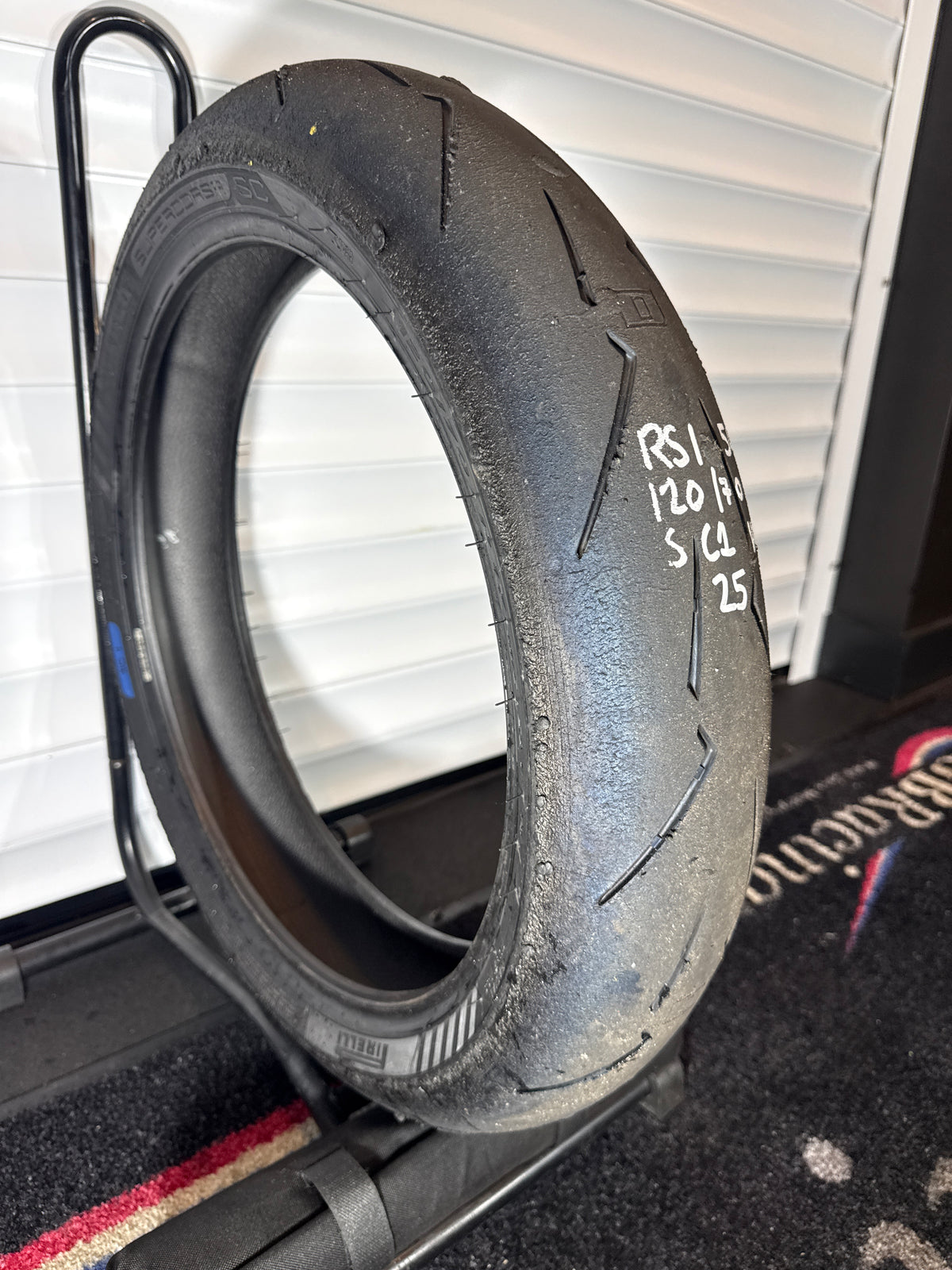 Pirelli Supercorsa- Grade 1+- SC1 120/70/17 (RS1-54)