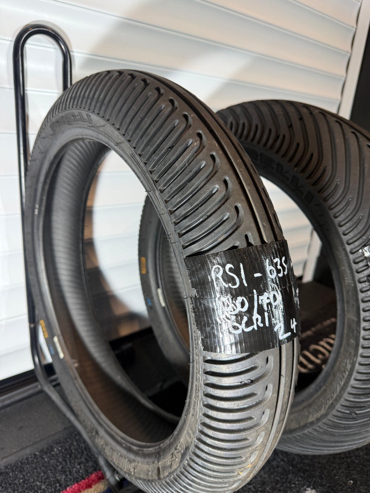 Pirelli Diablo Rain SET- SCR1 Grade 1+ 120/70/17/ 200/60/70 (RS1-63S)