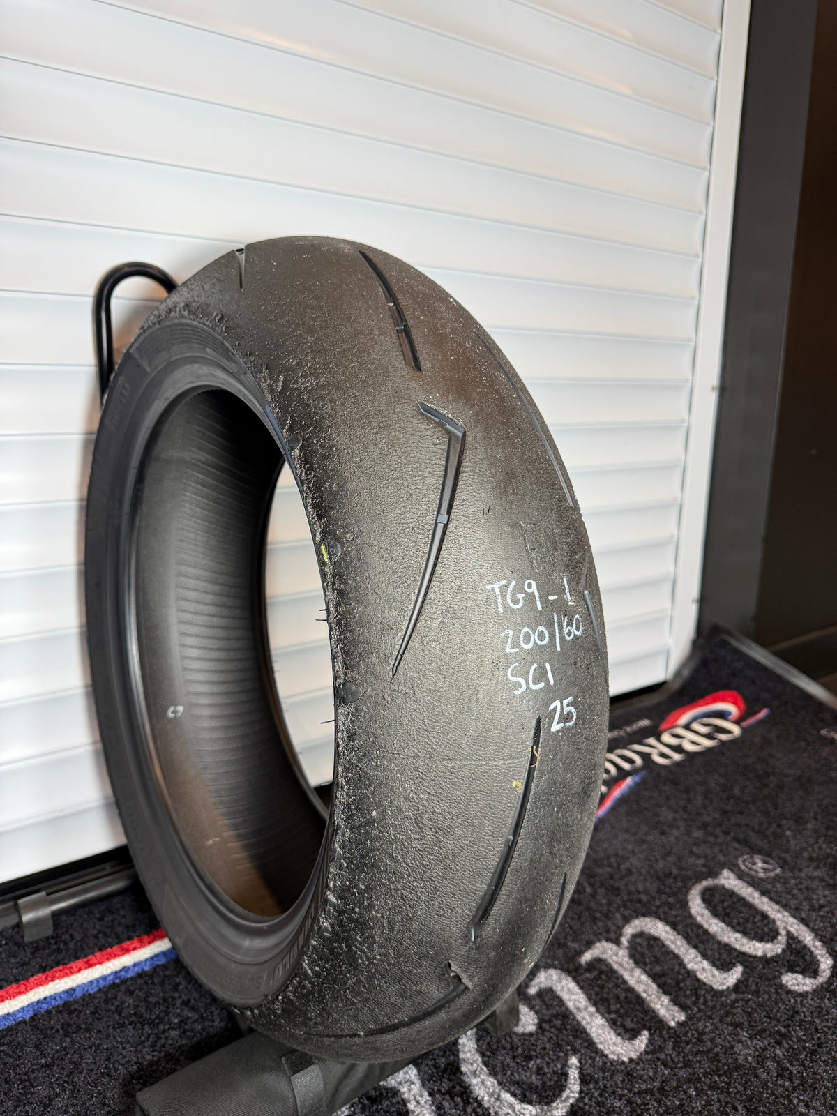 Pirelli Supercorsa- Grade 1- SC1 200/60/17  (TG9-1)
